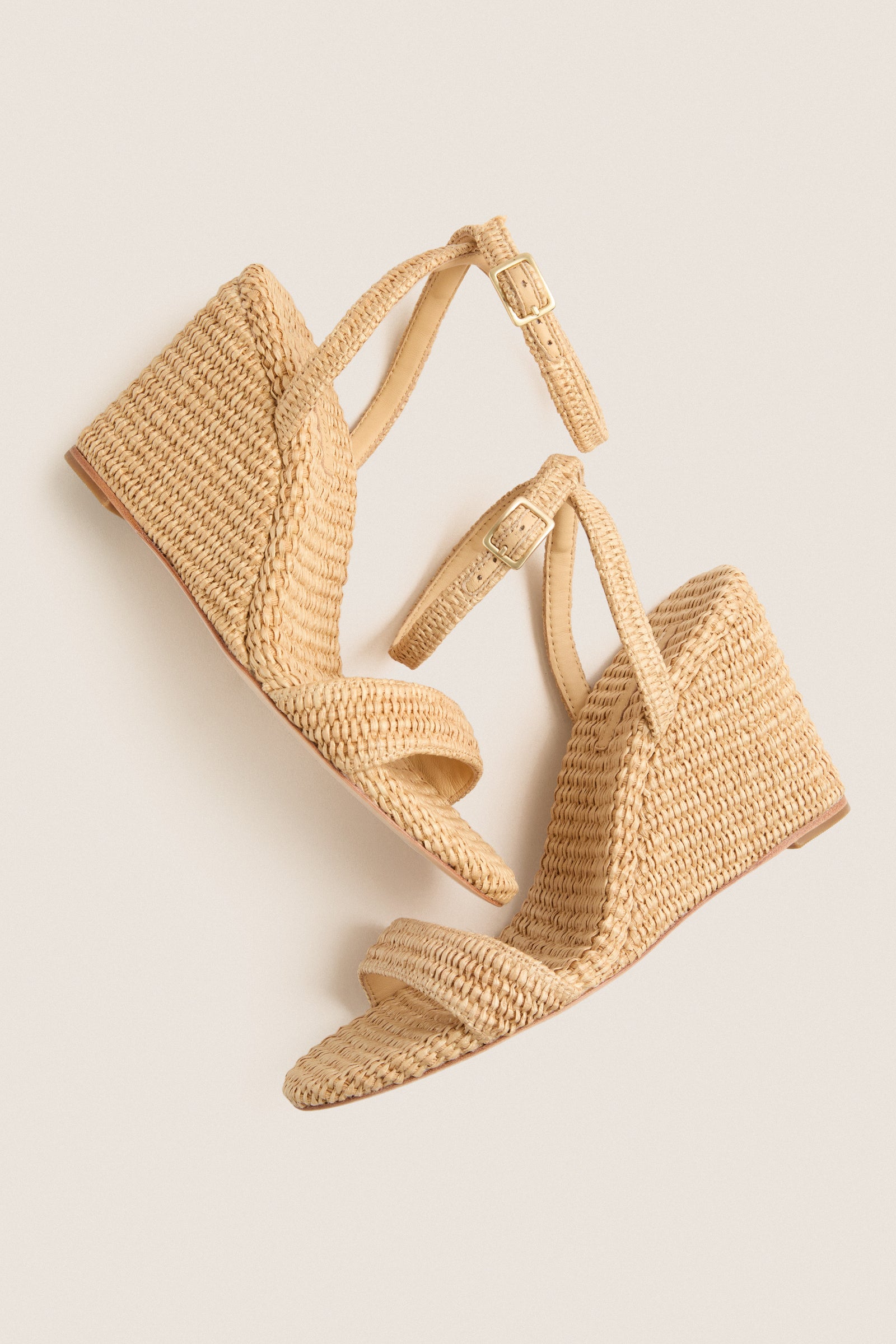 Natural Chunky Raffia Gavi Wedges