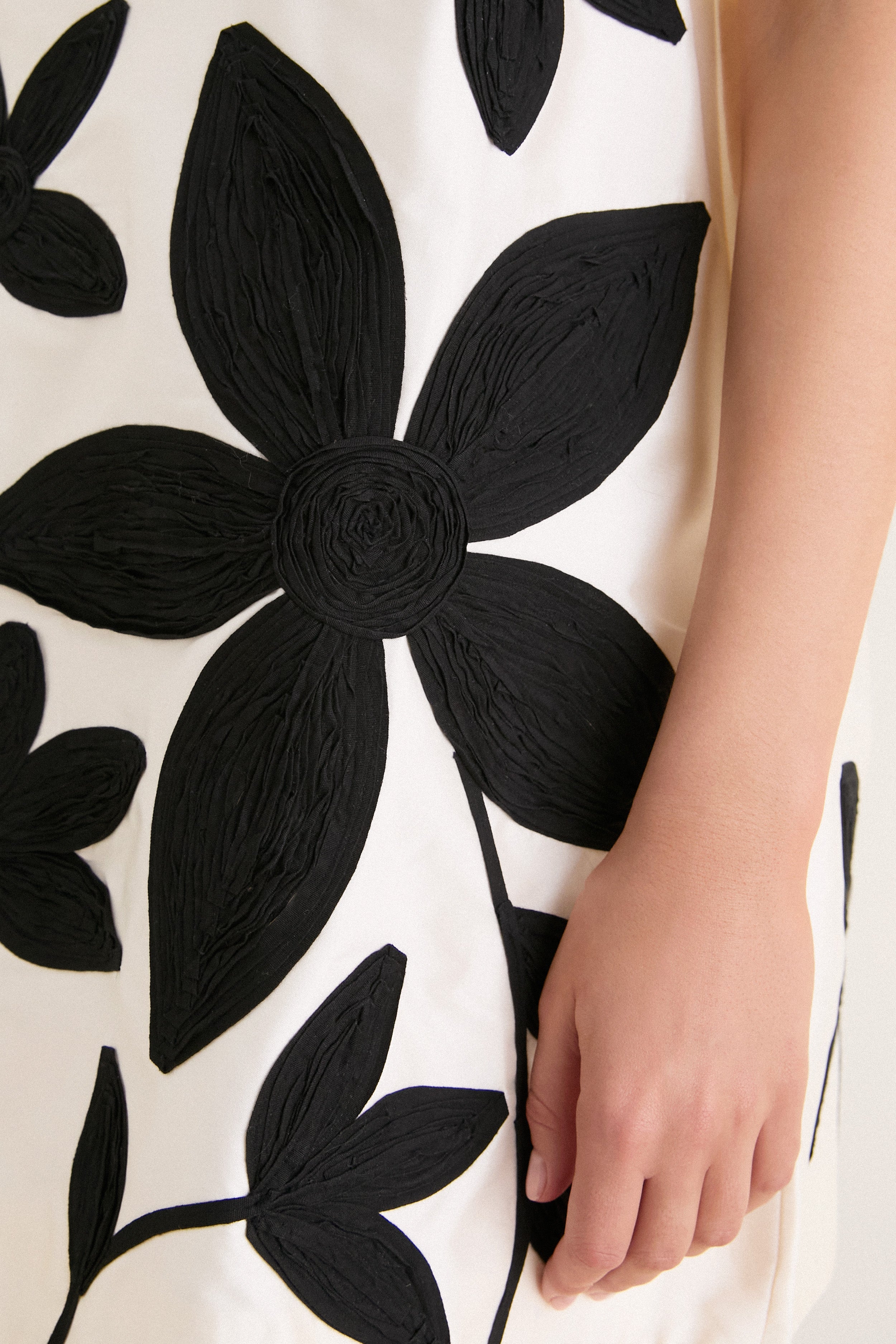 Ivory and Onyx Katya Dress