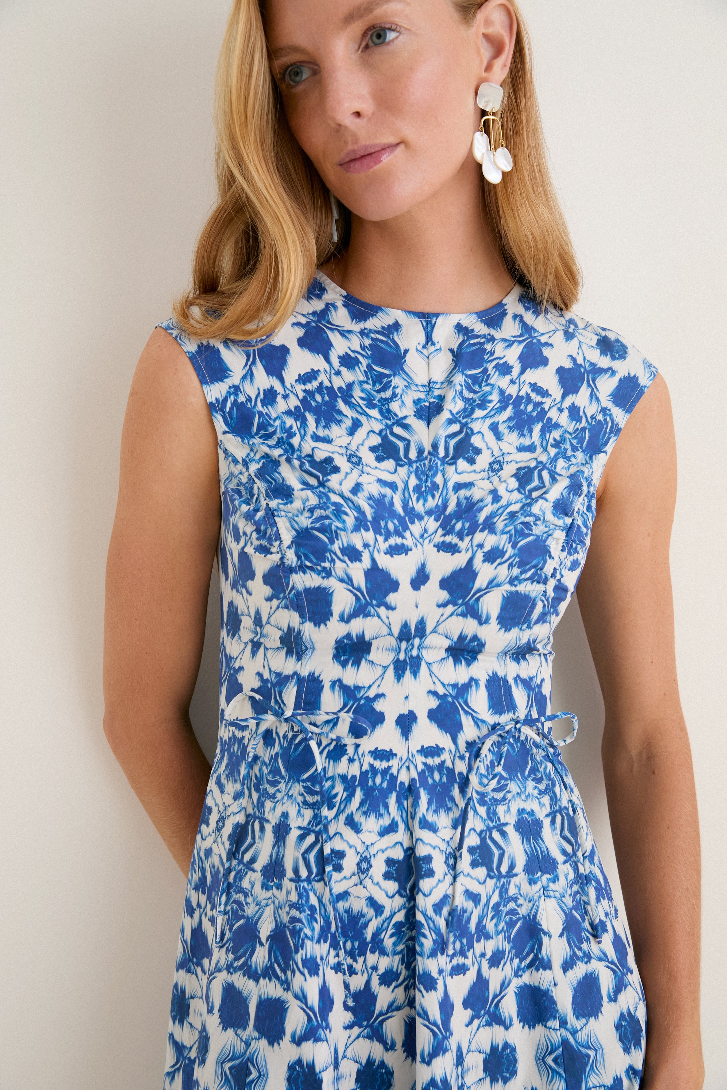 Lapis Mirage Coralie Midi Dress