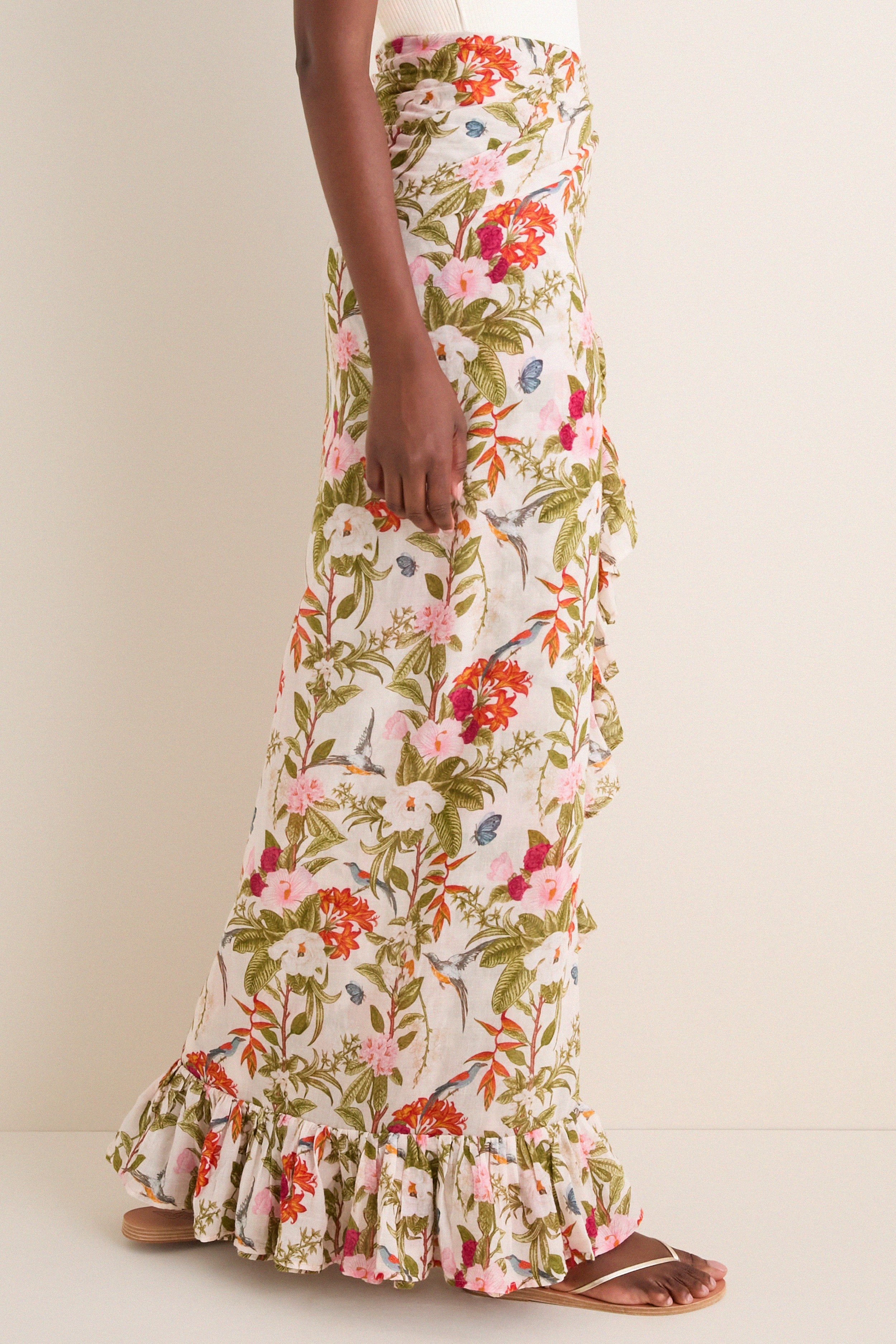 Land of Flowers Blossoms Ruffle Power Pareo