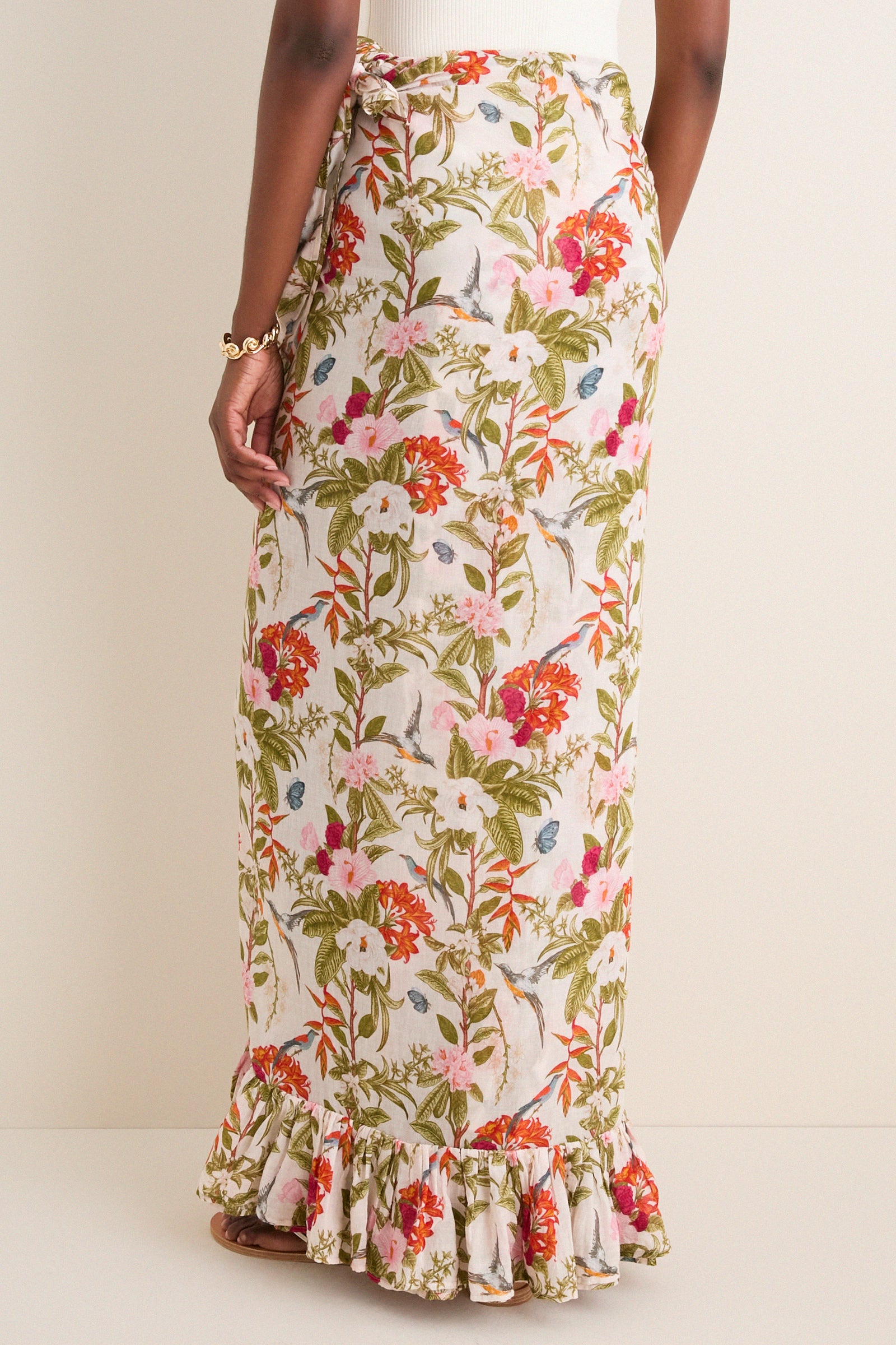 Land of Flowers Blossoms Ruffle Power Pareo