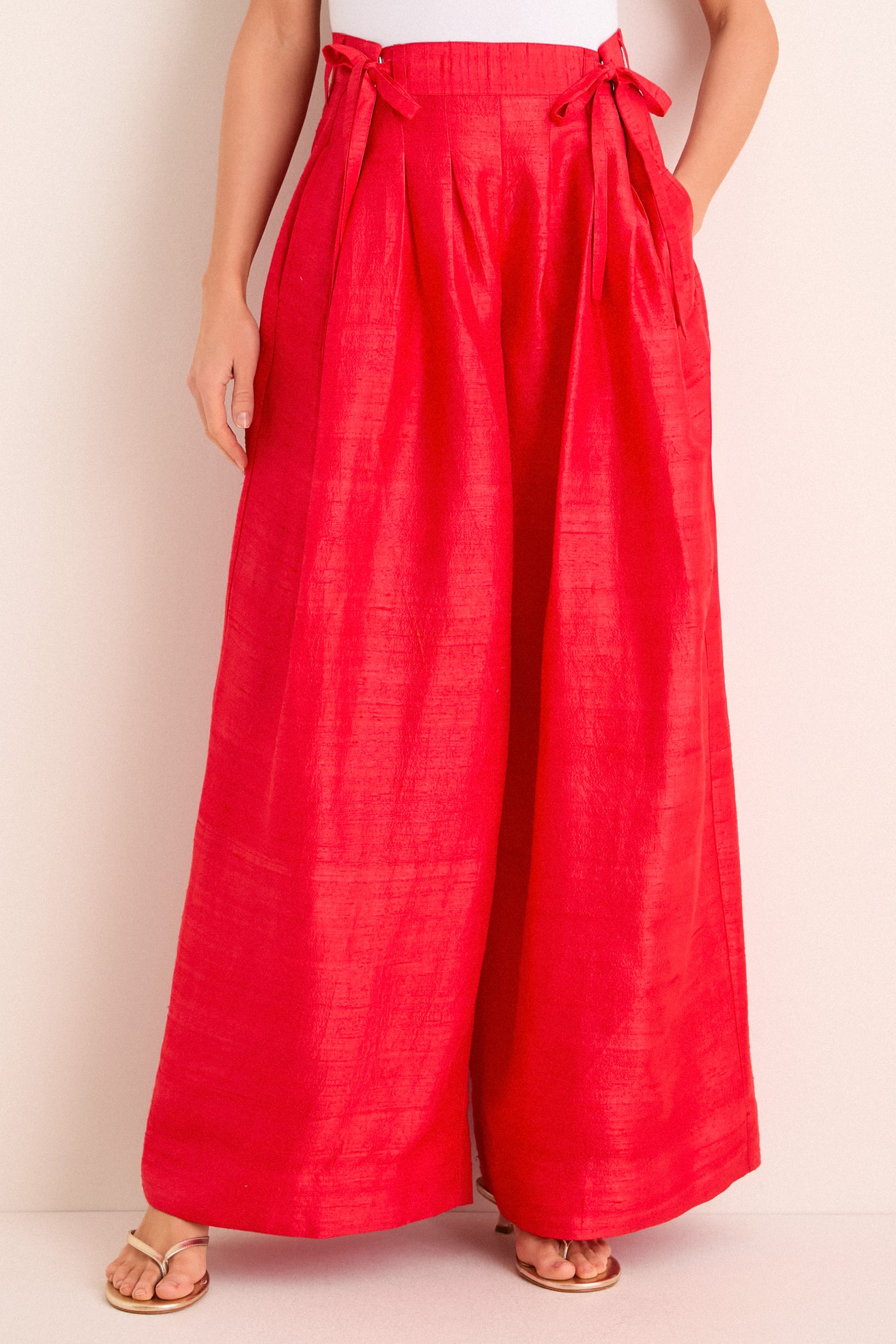 Taffy Banyan Pleated Snap Pant