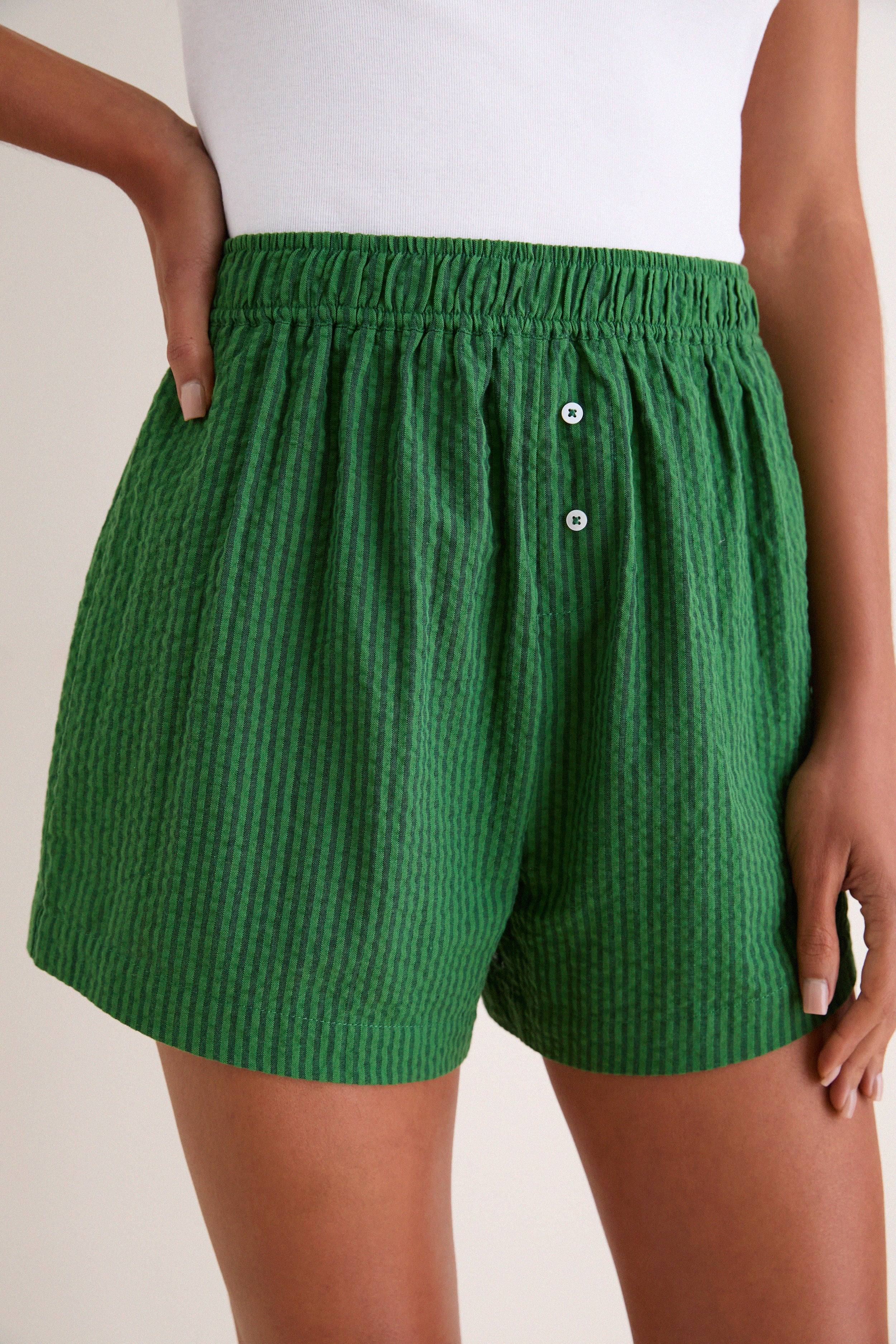 Tonal Green Seersucker Raven Short | Tuckernuck