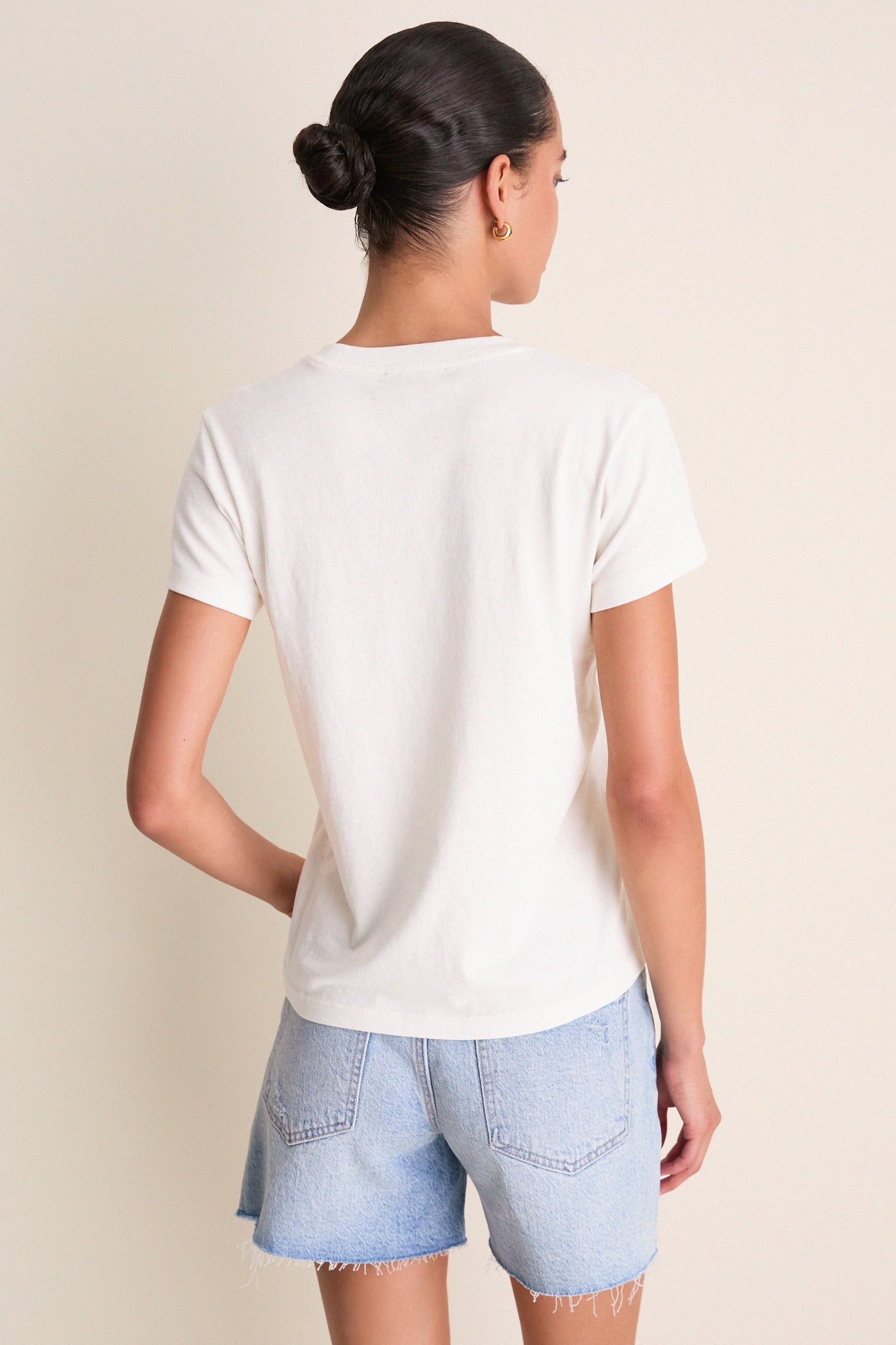 Ivory Perry Slim Classic Tee