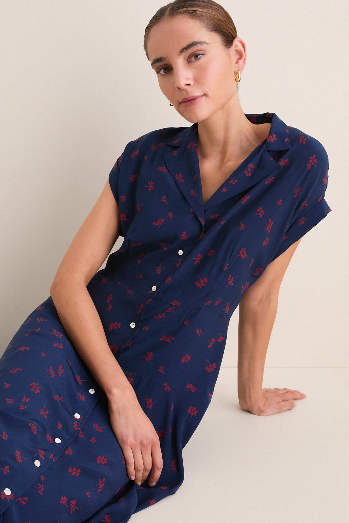 Navy and Red Cosmo Floral Collared Short Sleeve Midi Dress