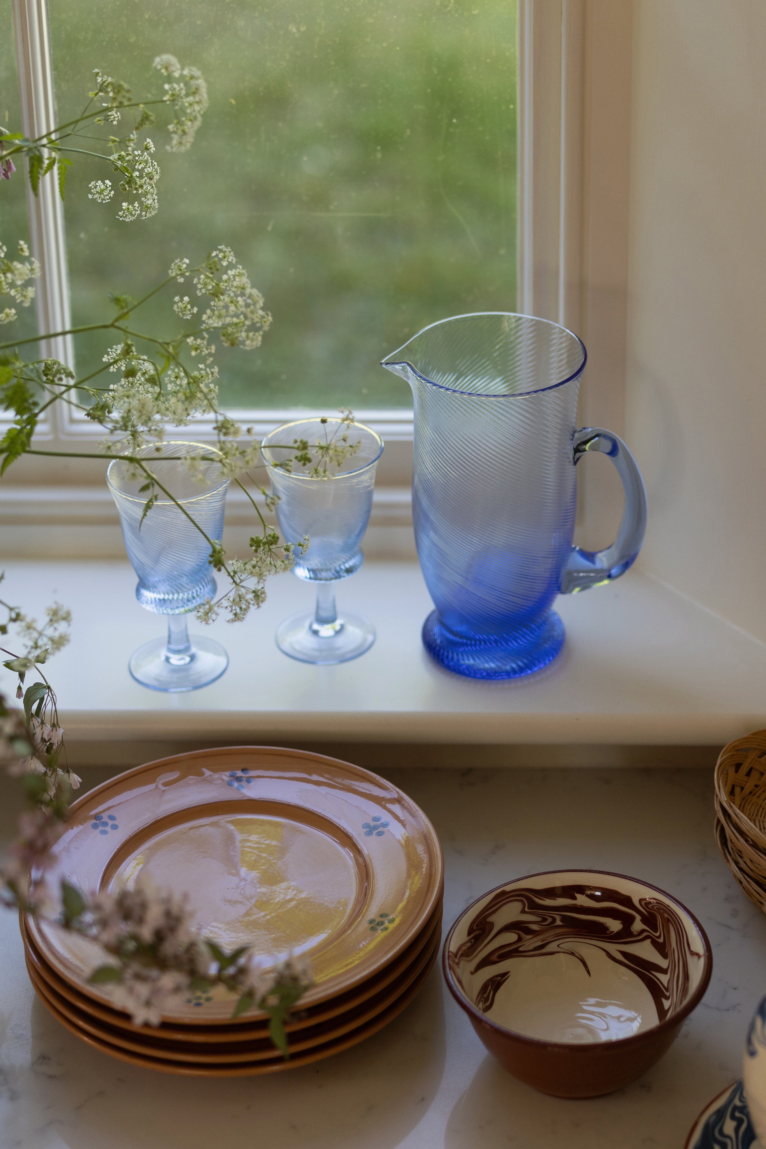 Light Blue Spiral Wine Glasses (Set of 4)