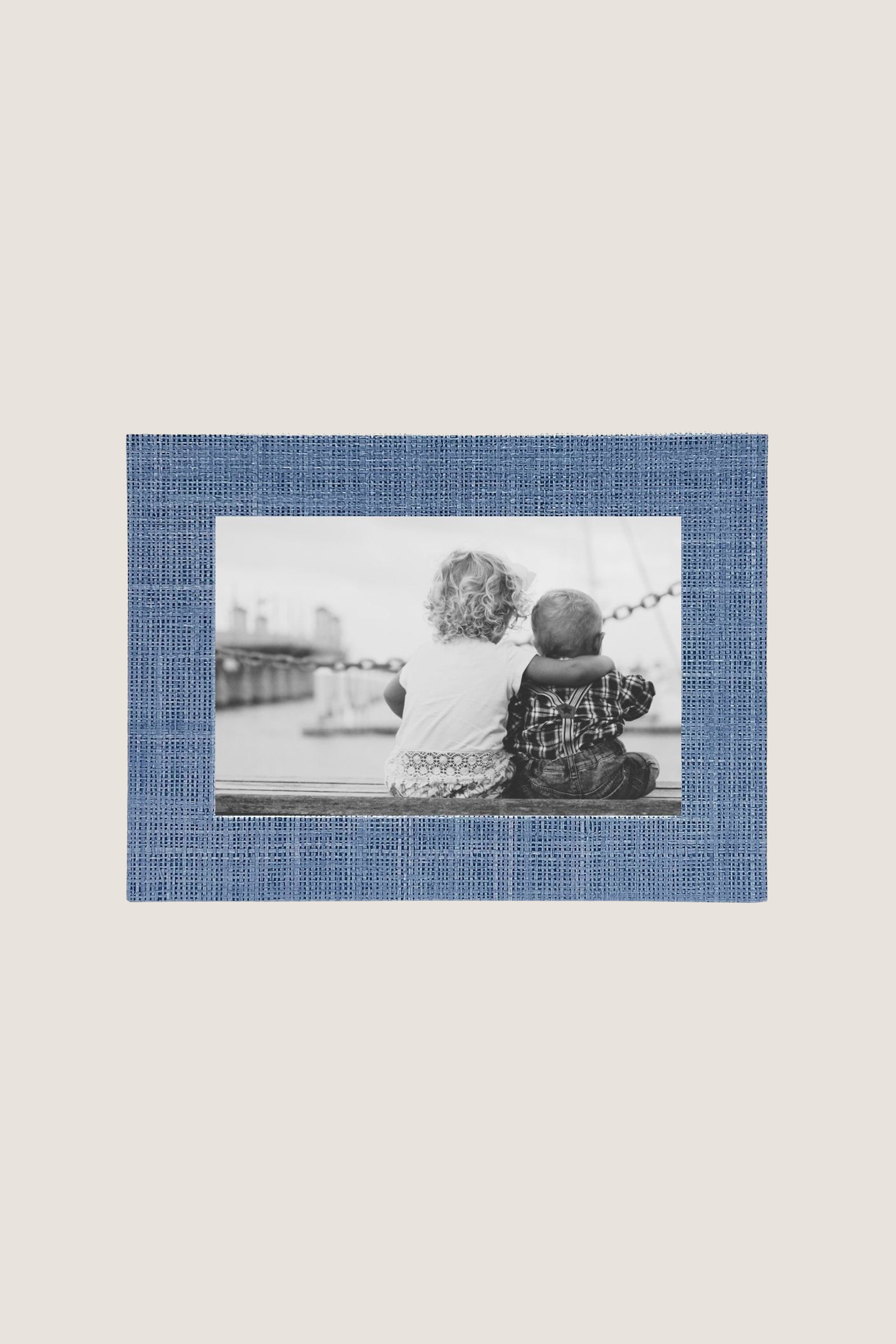 Heather Blue Faux Grasscloth 4x6 Frame