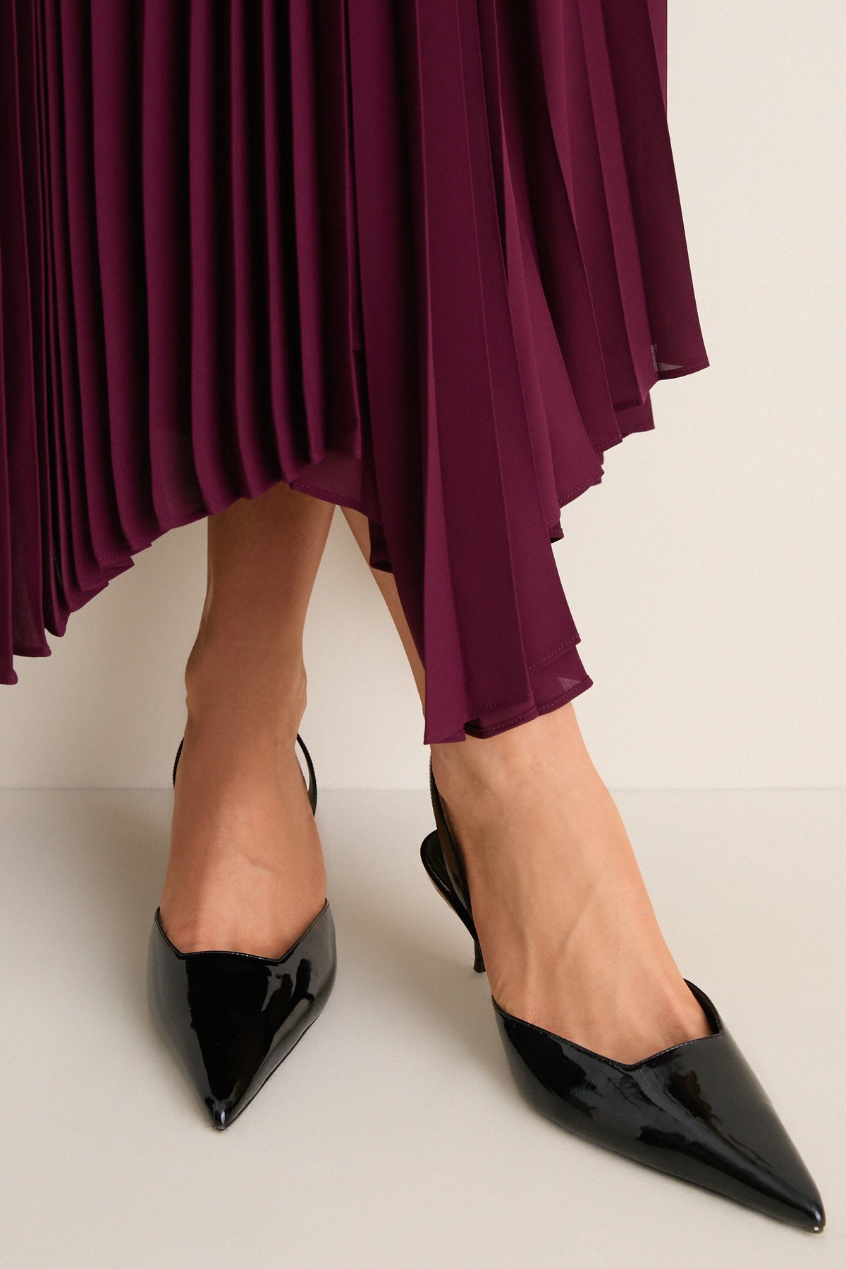 Black Paola Mid Heels