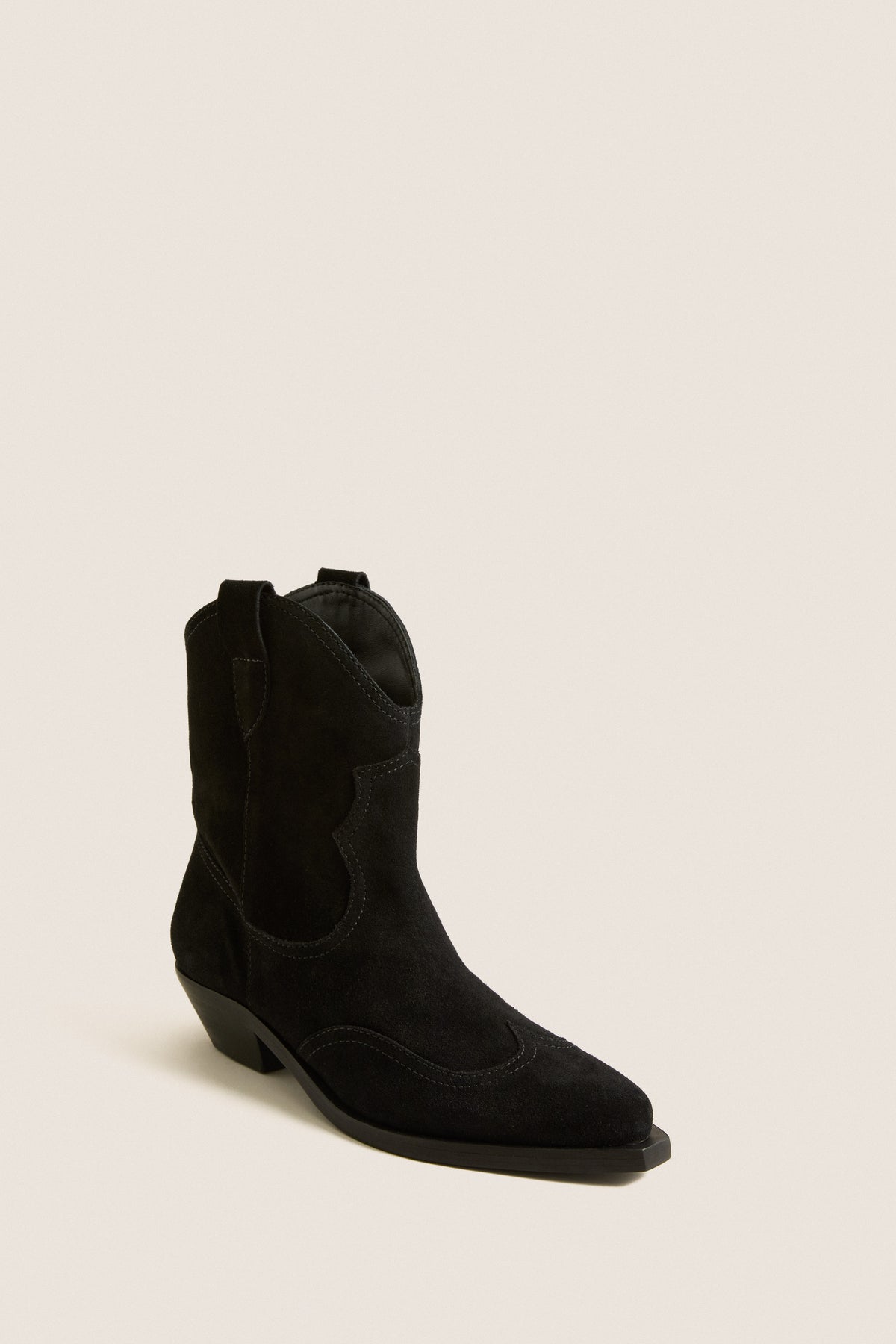 Black Nash Boots