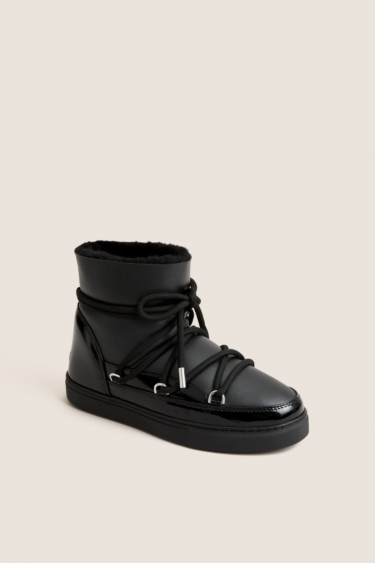 Black Gloss Boots