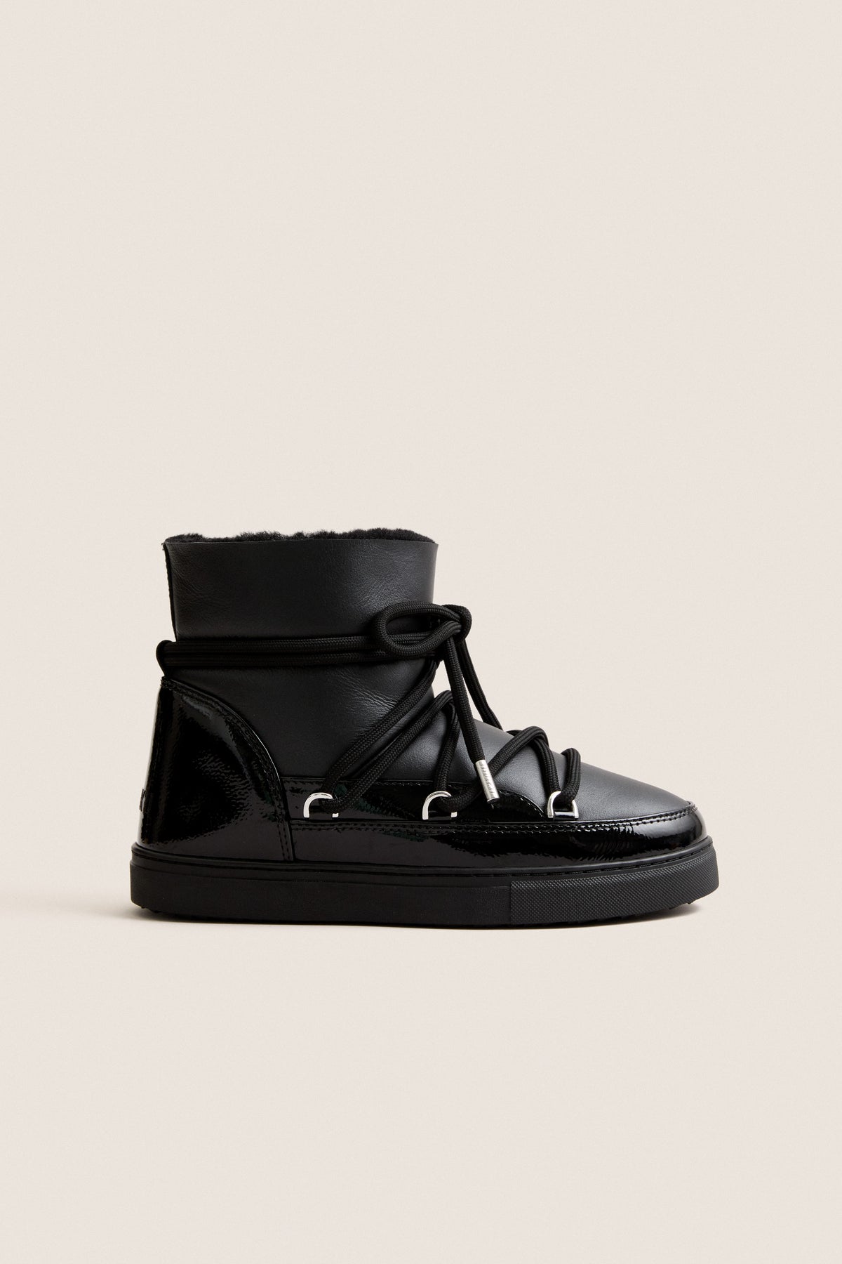 Black Gloss Boots