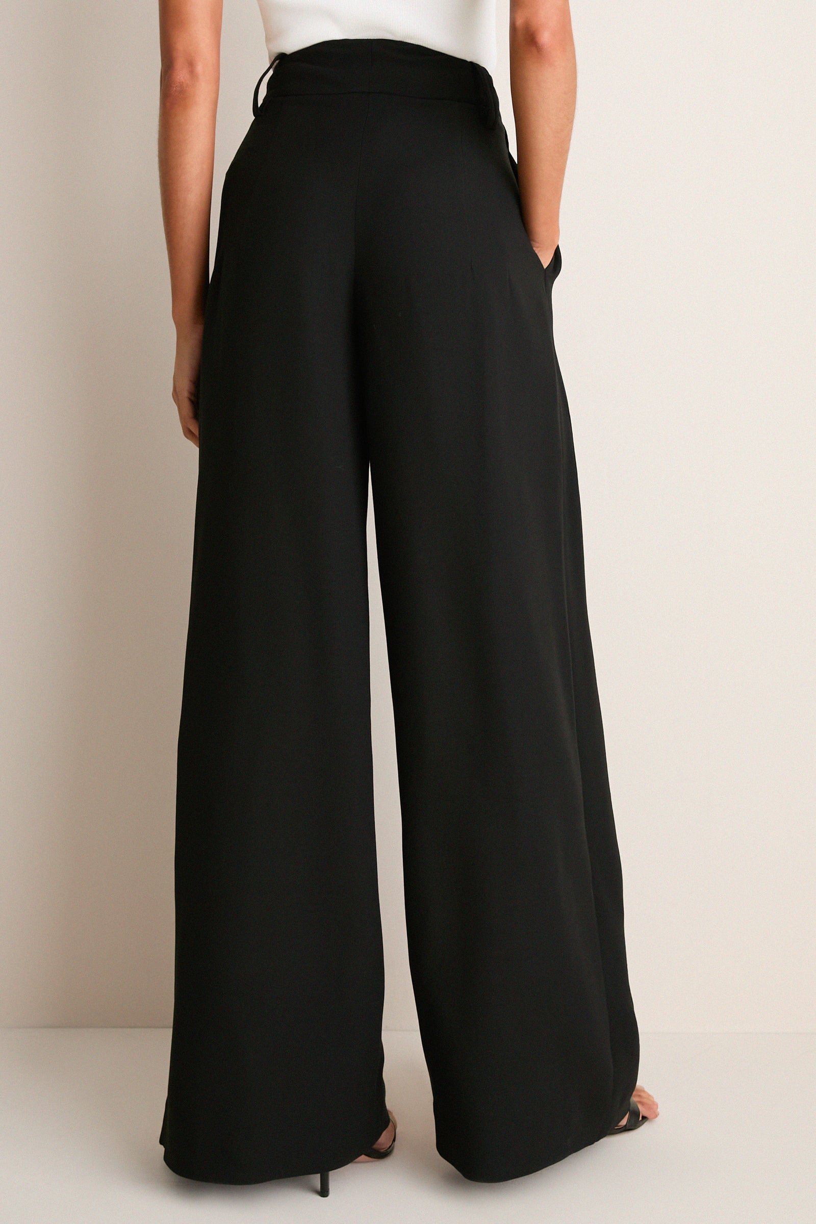 Noir Alexandra Wide-Leg Trousers