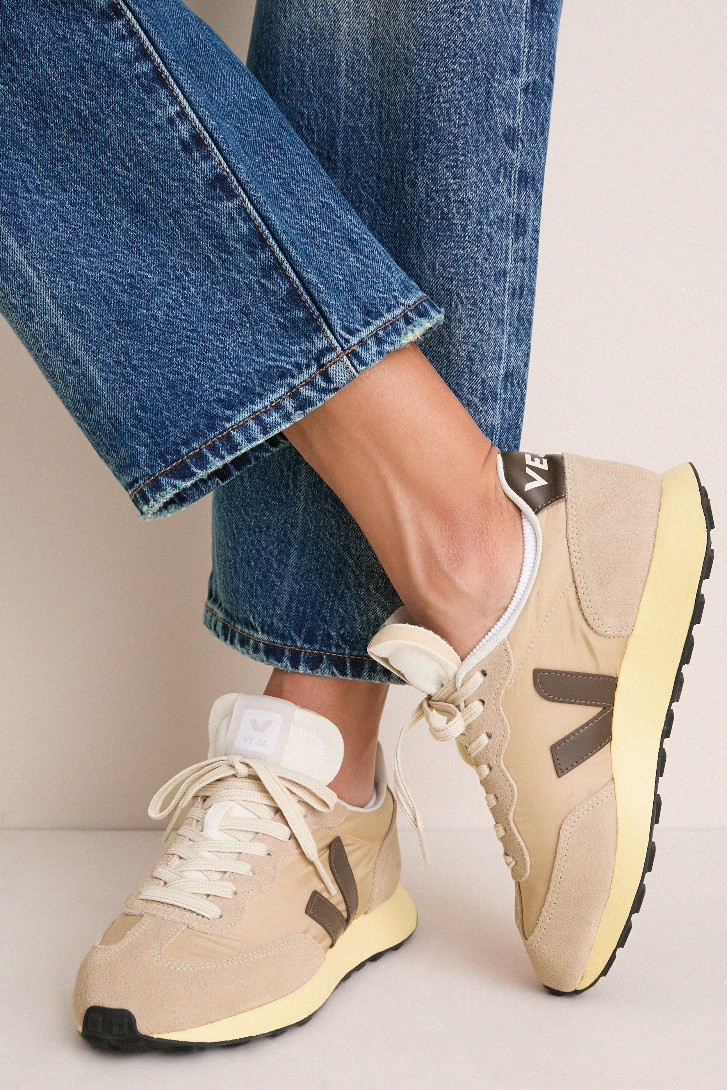 Almond Sahara Eagle Rio Branco II Lite Sneakers