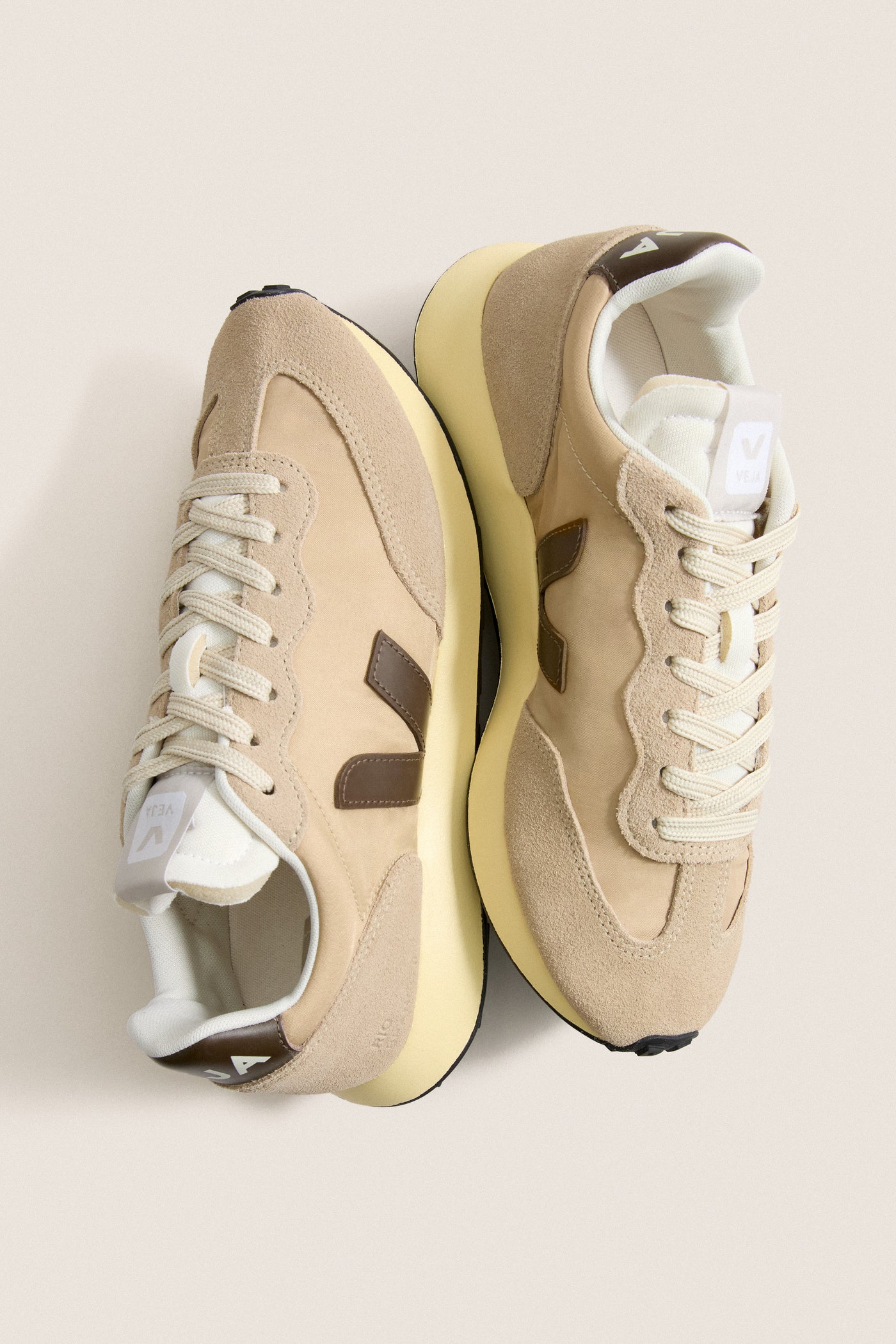 Almond Sahara Eagle Rio Branco II Lite Sneakers