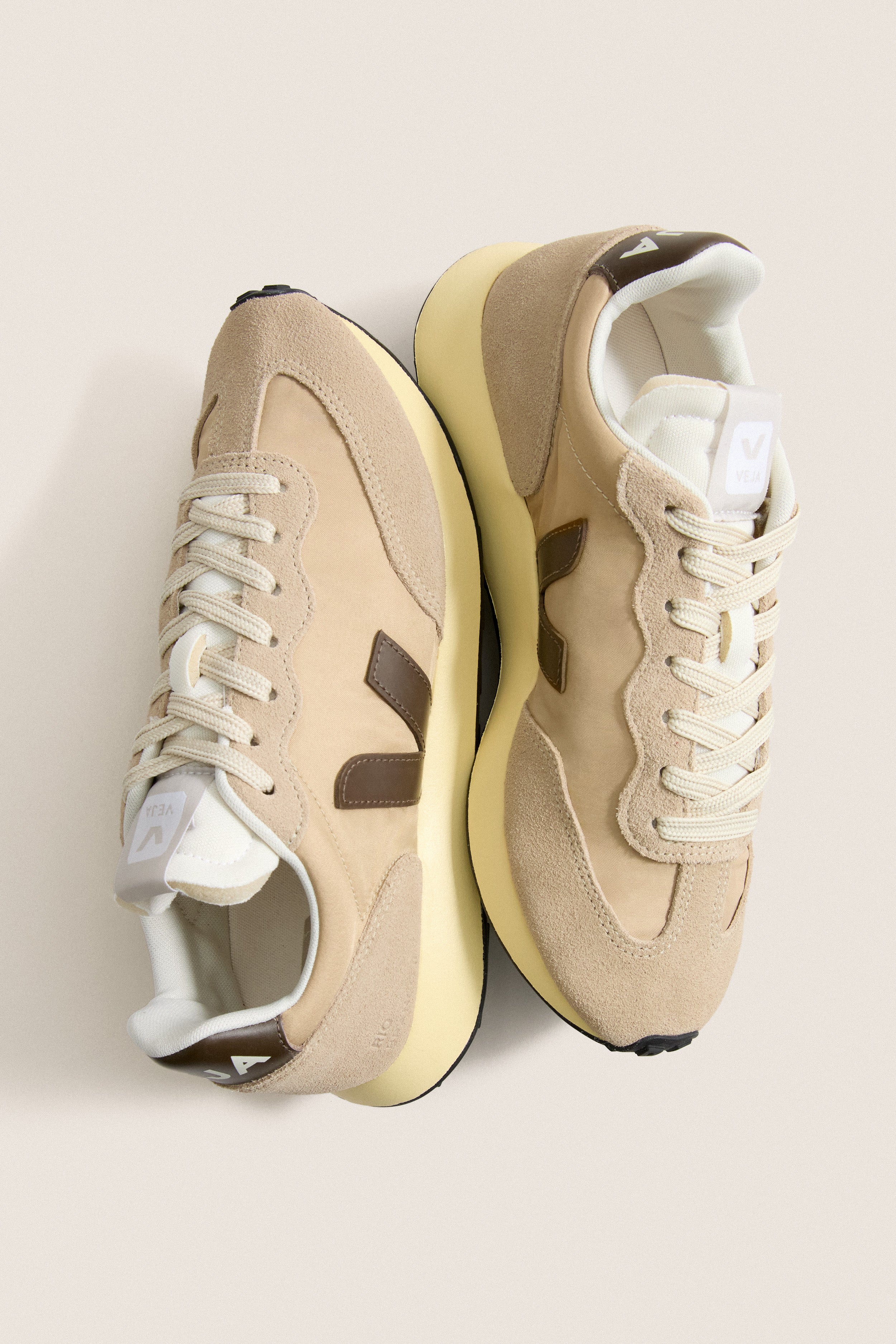 Almond Sahara Eagle Rio Branco II Lite Sneakers