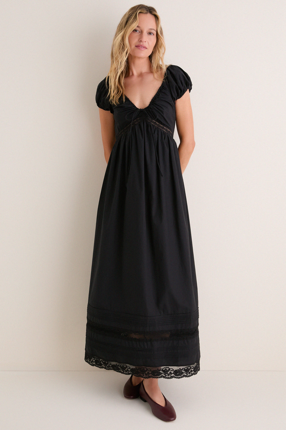Black Mia Lace Elodia Maxi Dress