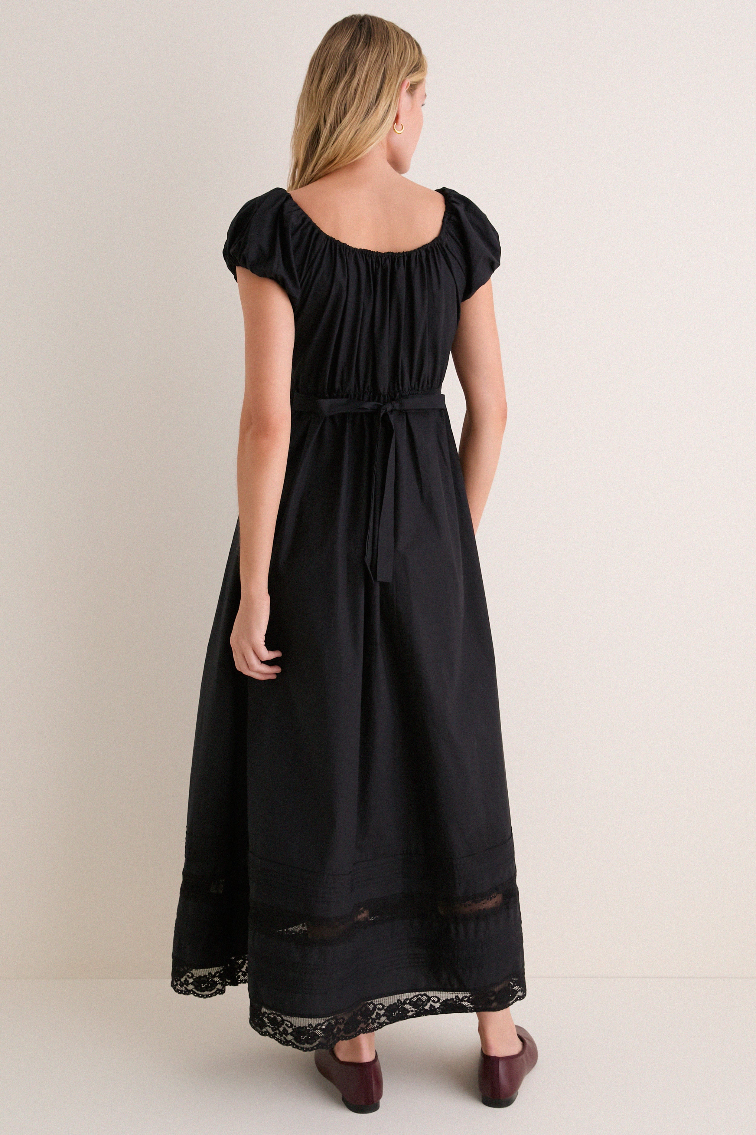 Black Mia Lace Elodia Maxi Dress