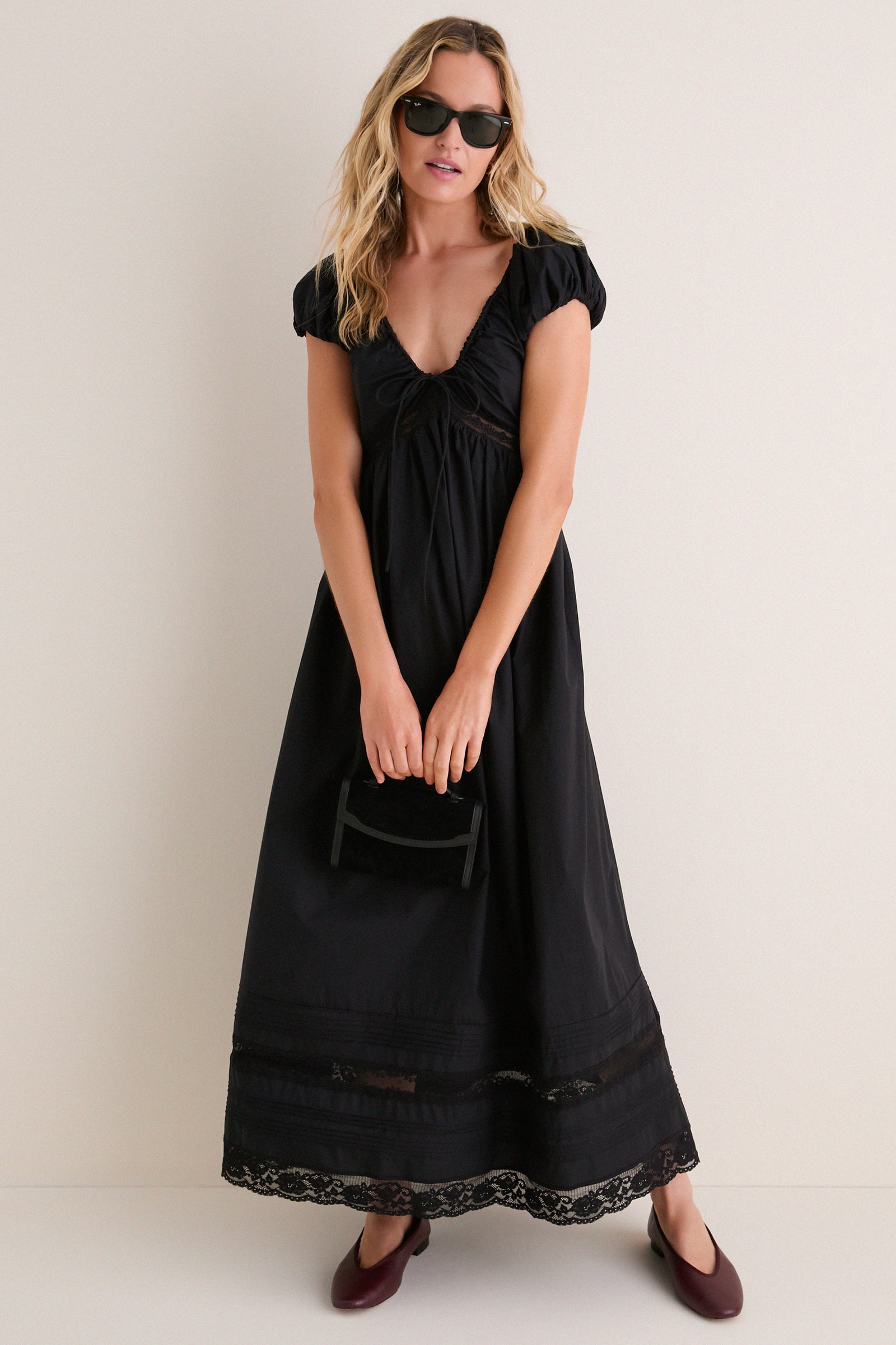 Black Mia Lace Elodia Maxi Dress