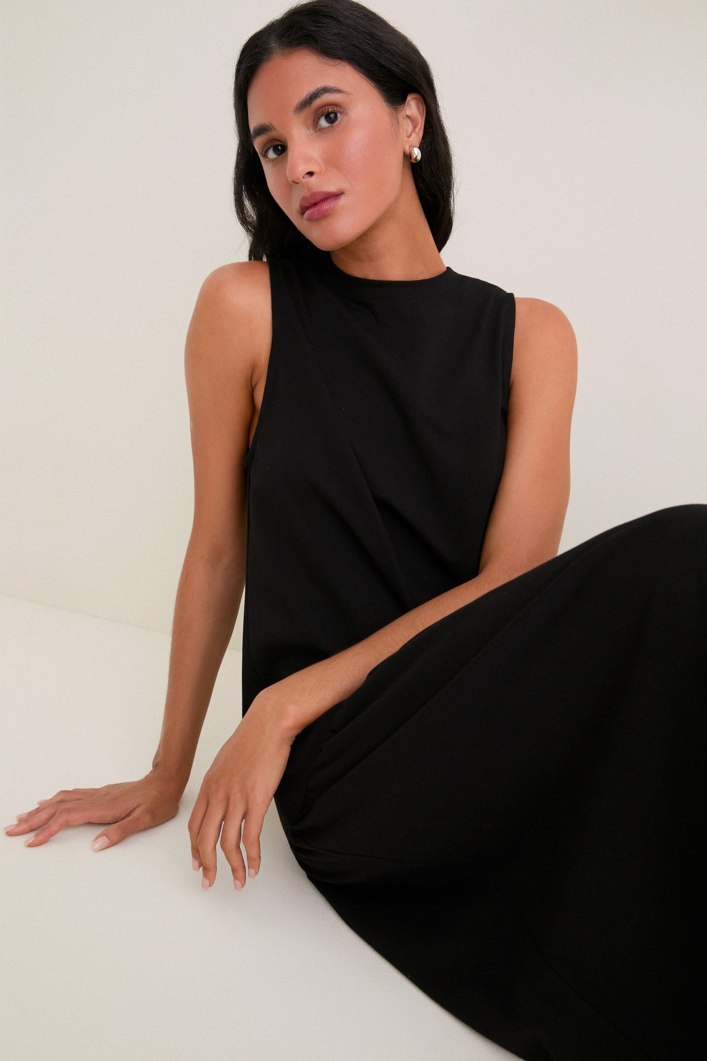 black jersey midi dress Prynn Sleeveless / L The Prima jersey midi dress in flattering drape and flow Black Jersey Cornelia Dress |