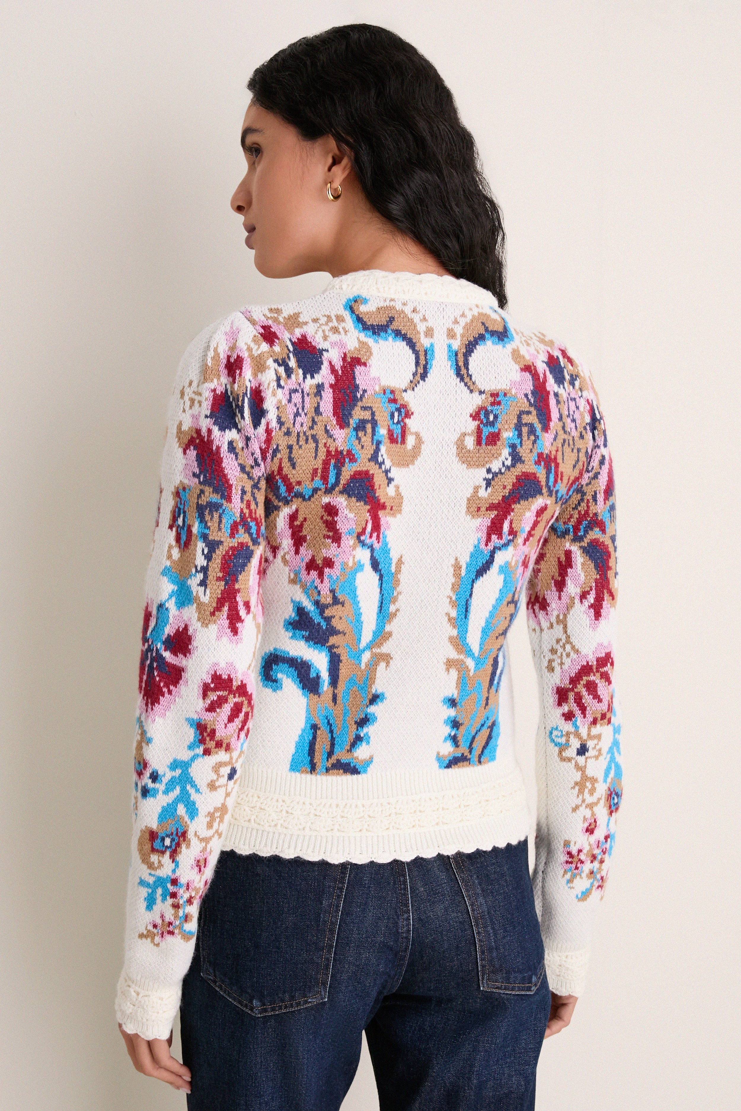 Arabesque Off-White Knit Sweater