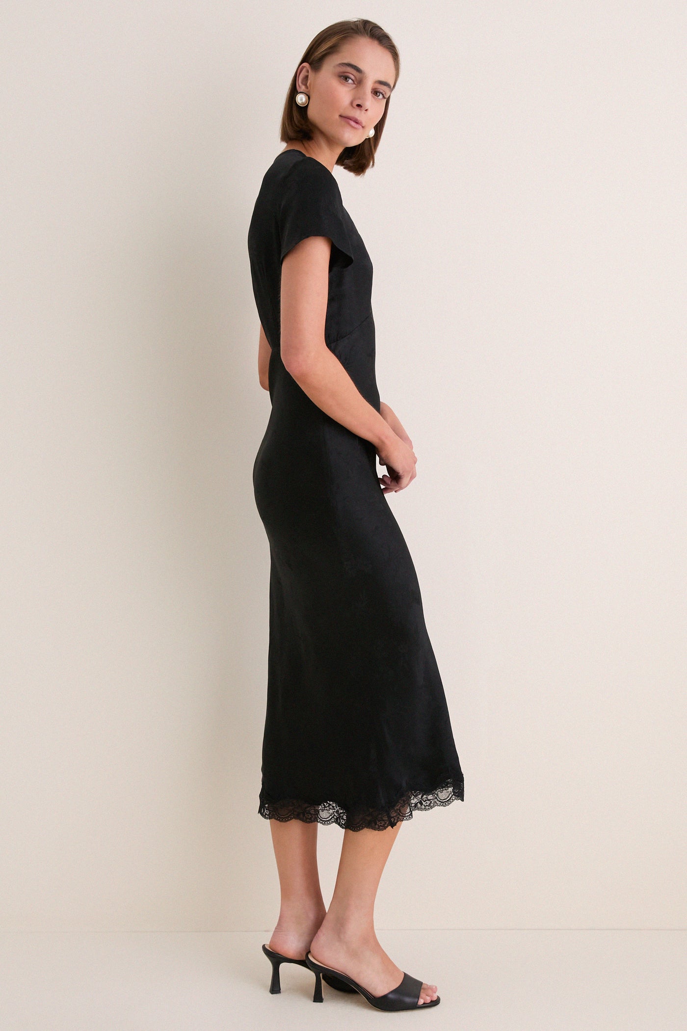 Noir Hollie Midi Dress