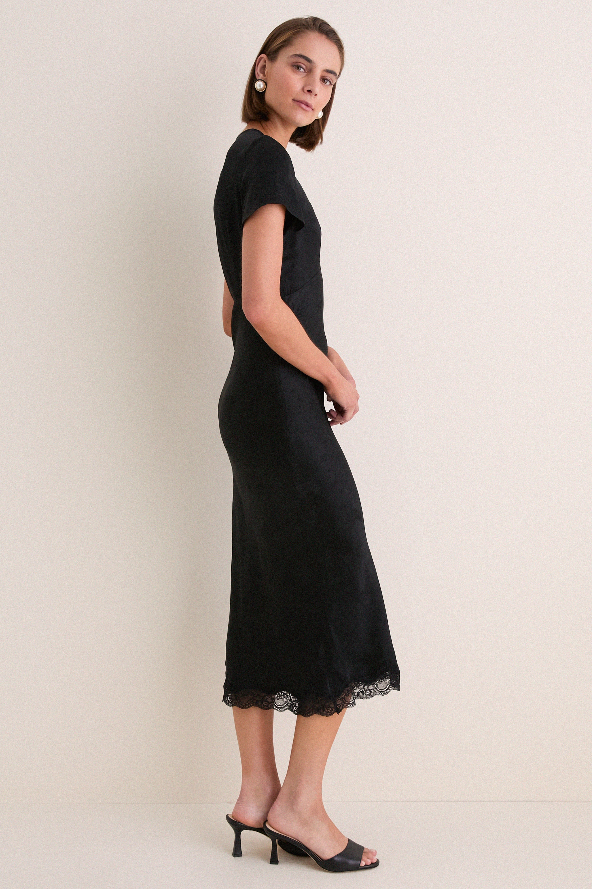 Noir Hollie Midi Dress
