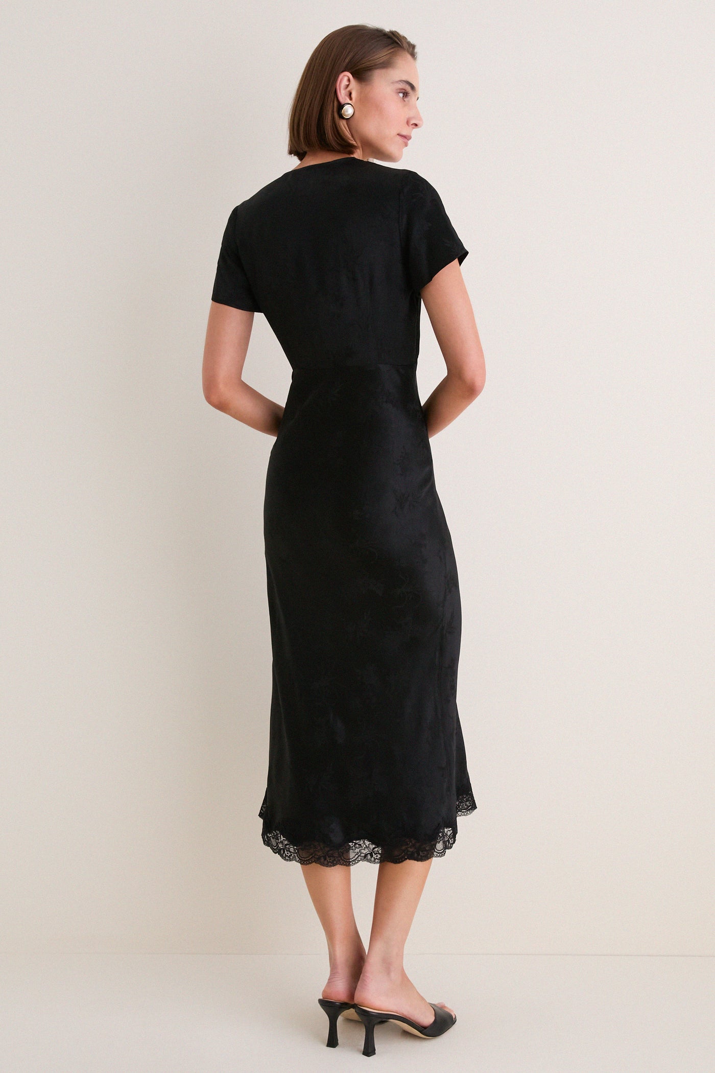 Noir Hollie Midi Dress