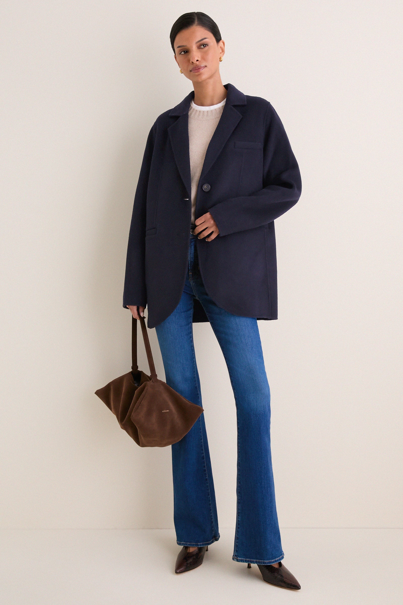 Sandstone Cashmere Bodie Boyfriend Crewneck
