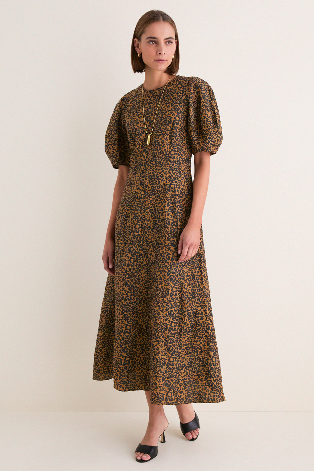 Leo Floral Midnight Bettina Maxi Dress