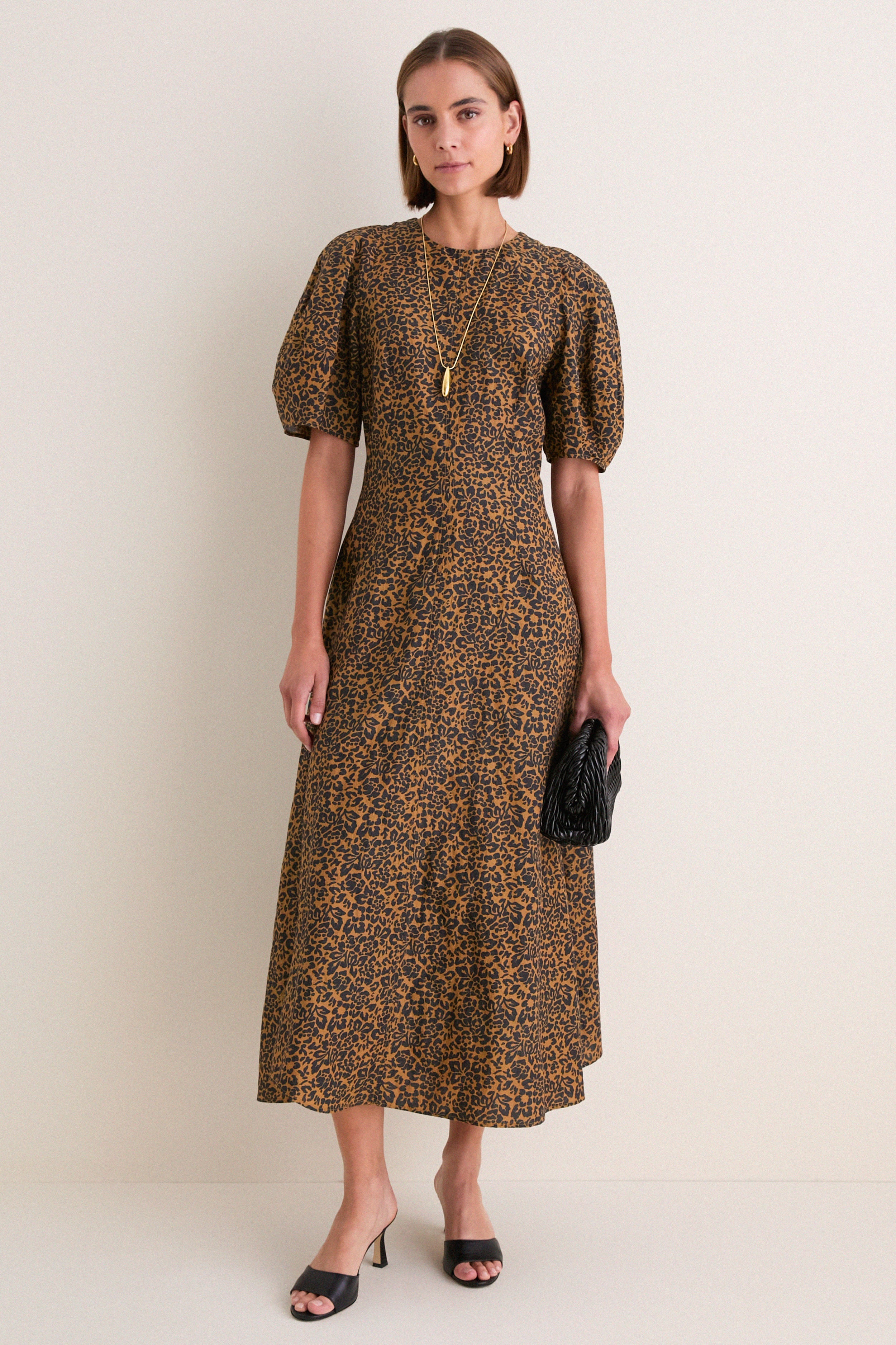 Leo Floral Midnight Bettina Maxi Dress