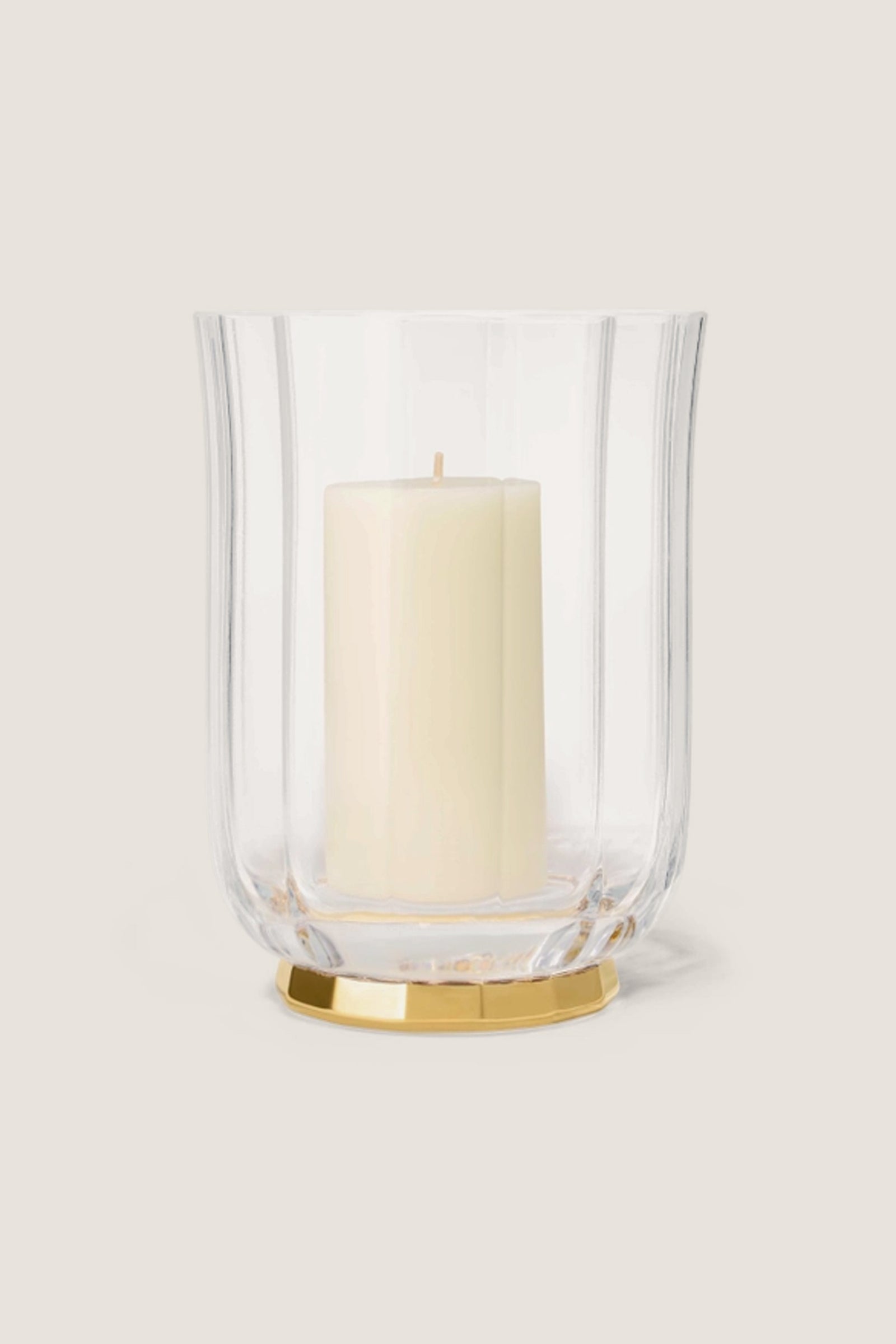 Delmara Crystal Hurricane