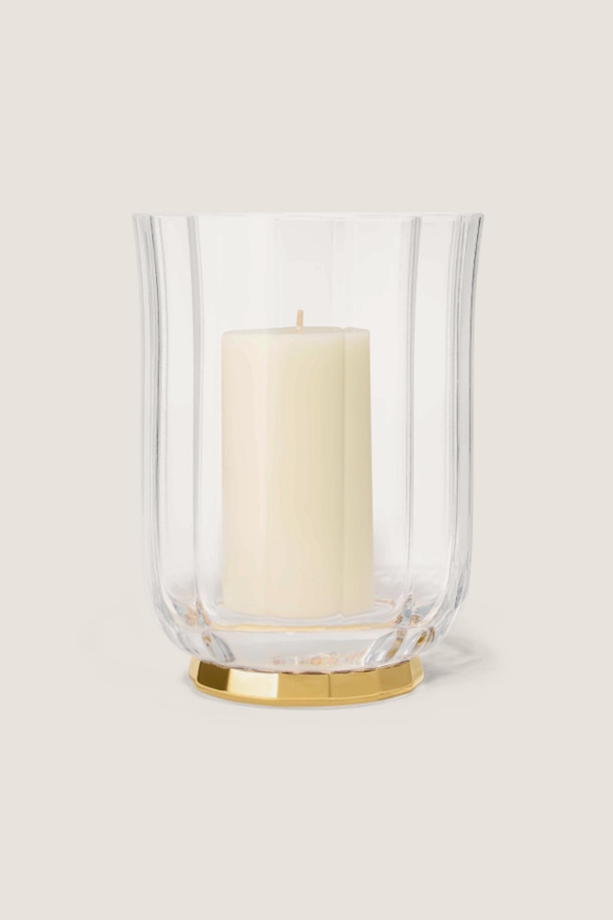 Delmara Crystal Hurricane
