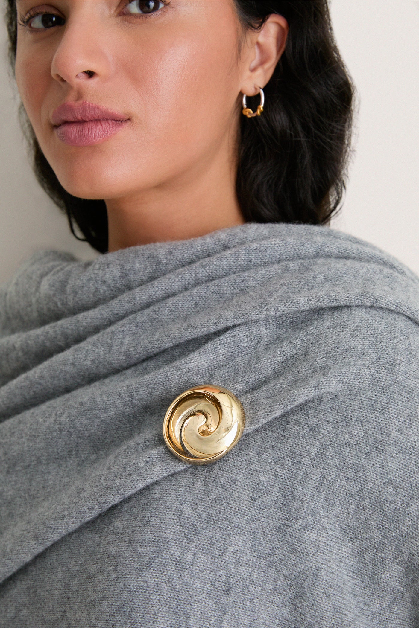 High Polish Gold Renzo Brooch