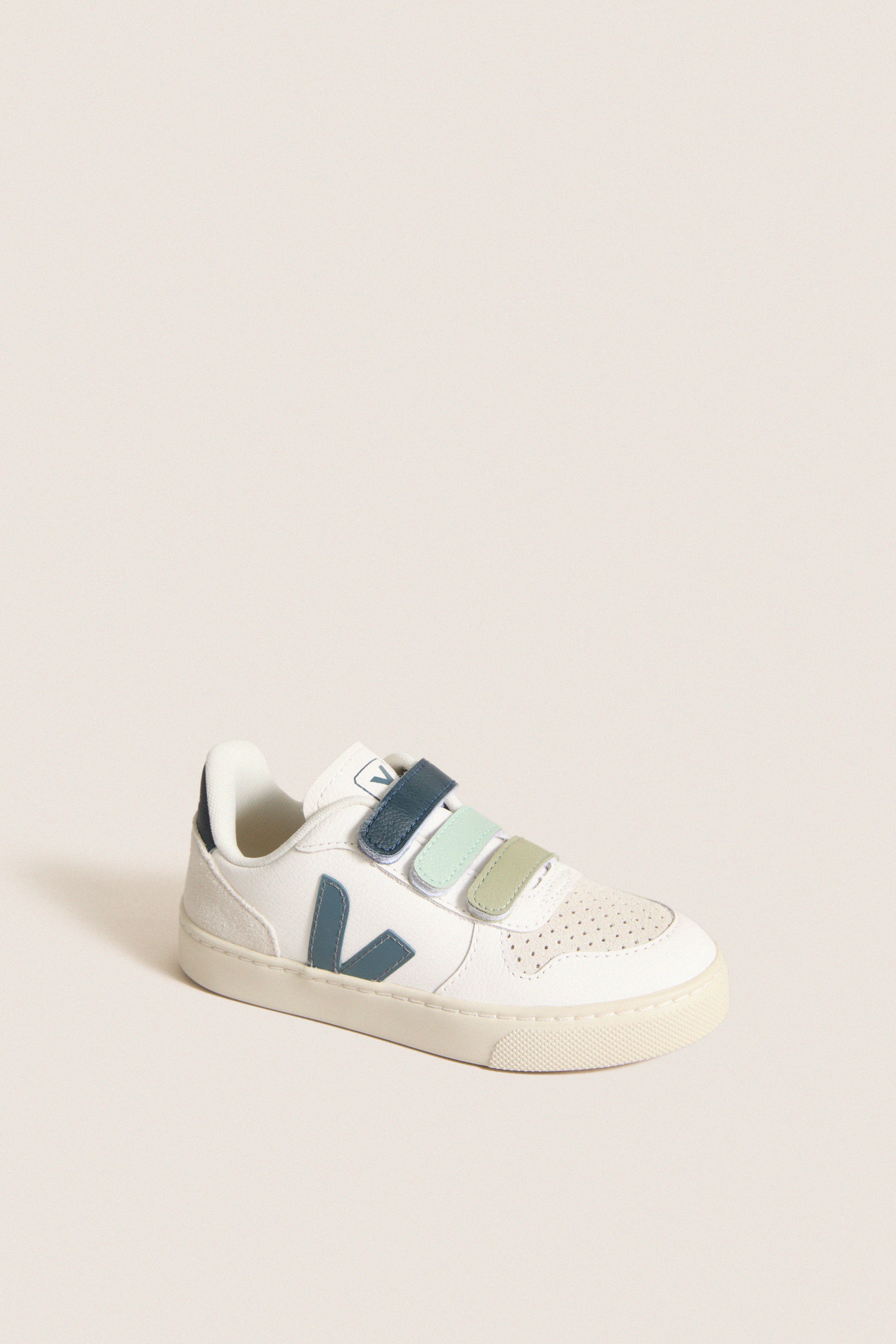 White California Small V-10 Sneakers