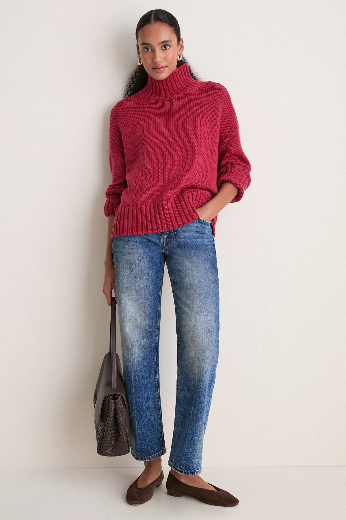 Artisan Lexi Mid Rise Bowed Straight