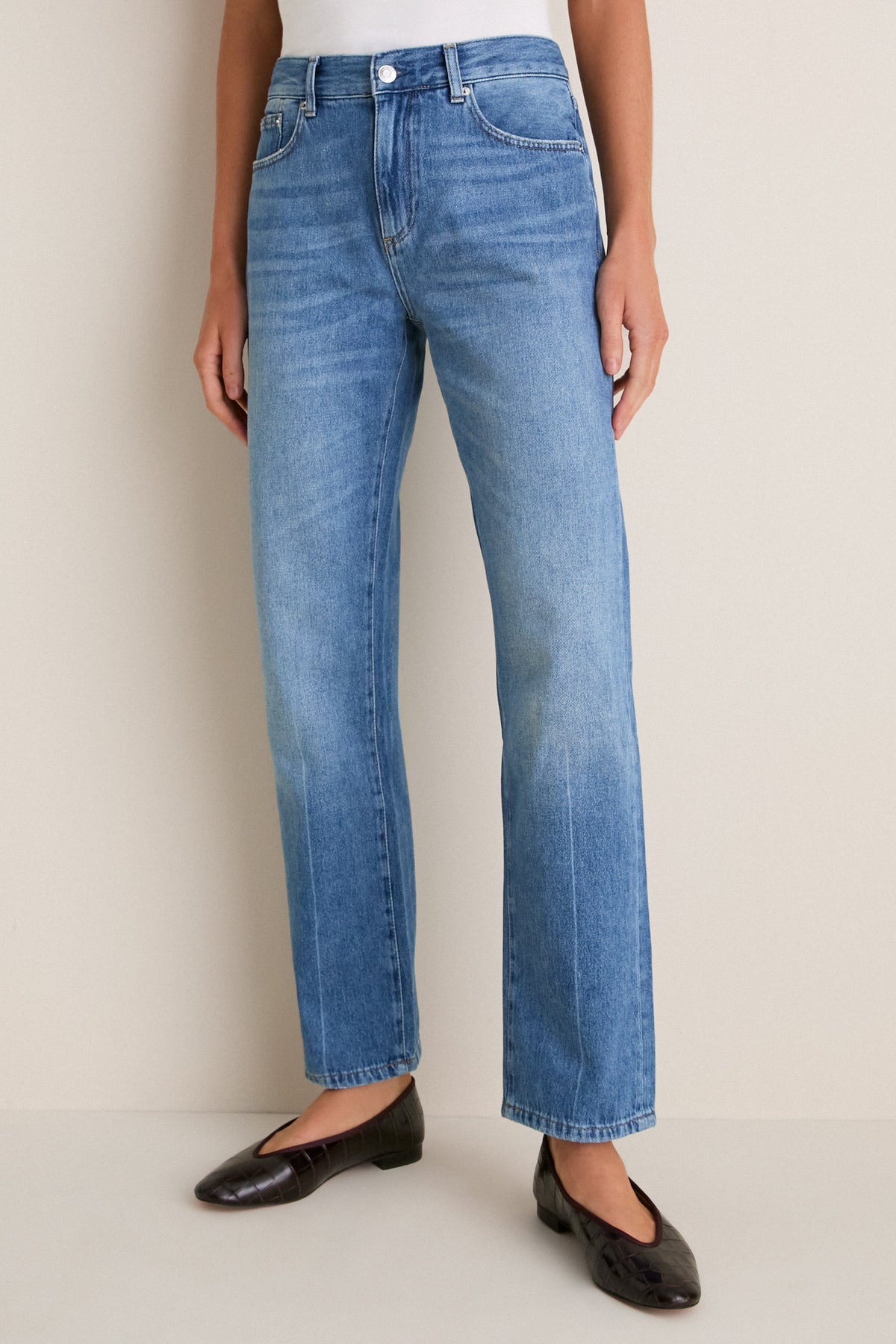 North Star Mid 90's Straight Jean