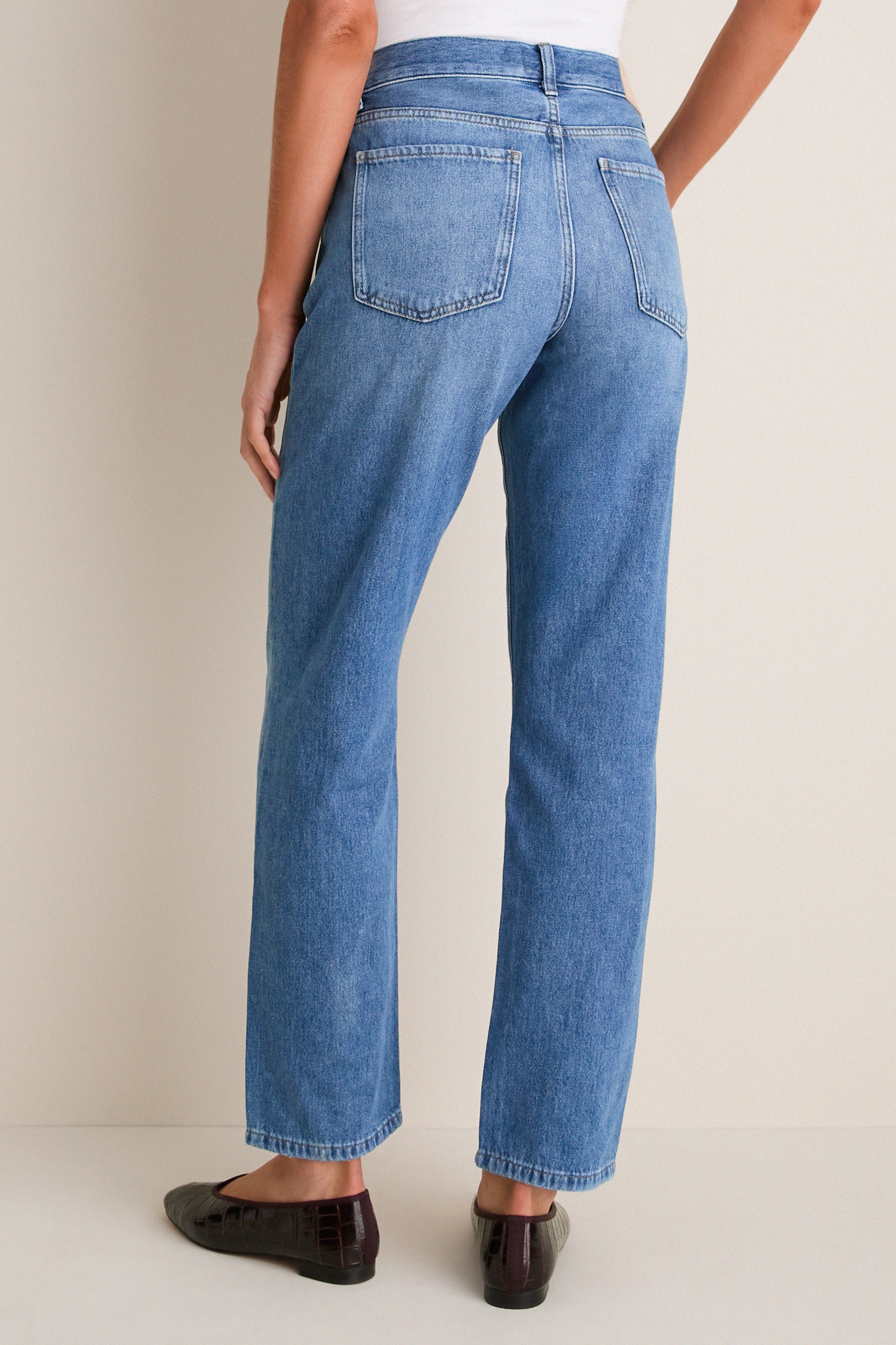 North Star Mid 90's Straight Jean