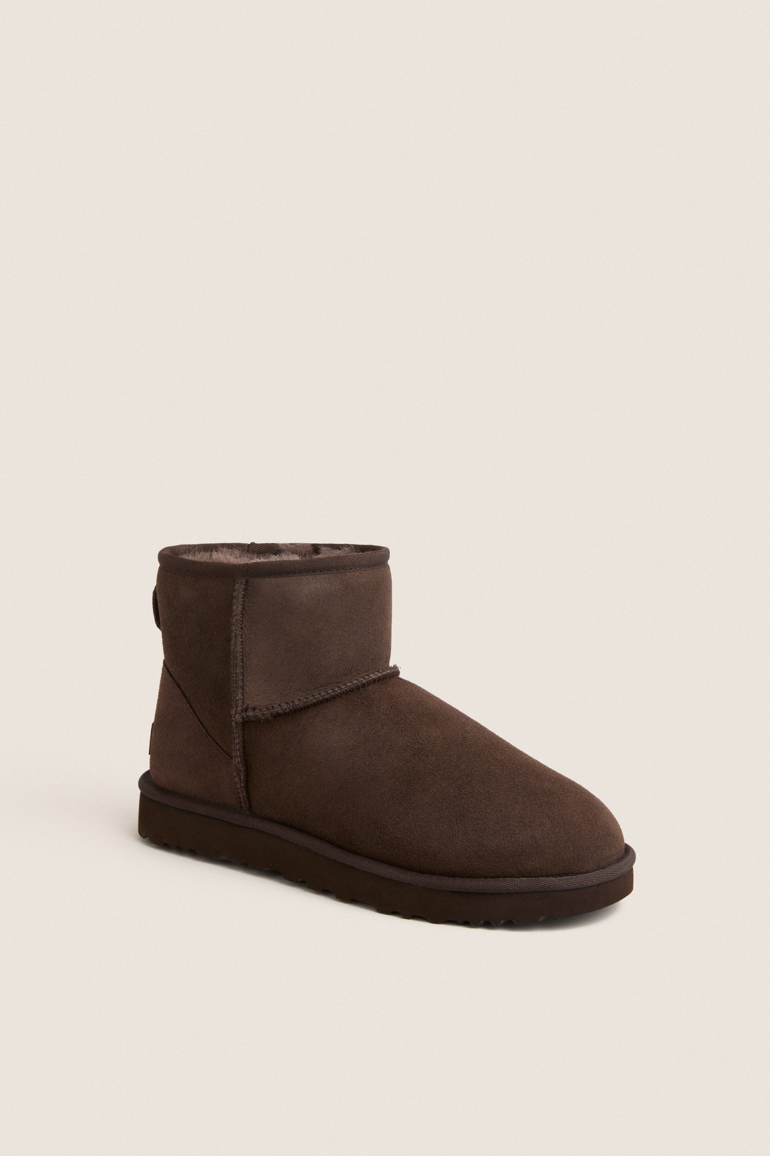 Dusted Cocoa Classic Mini II Boots