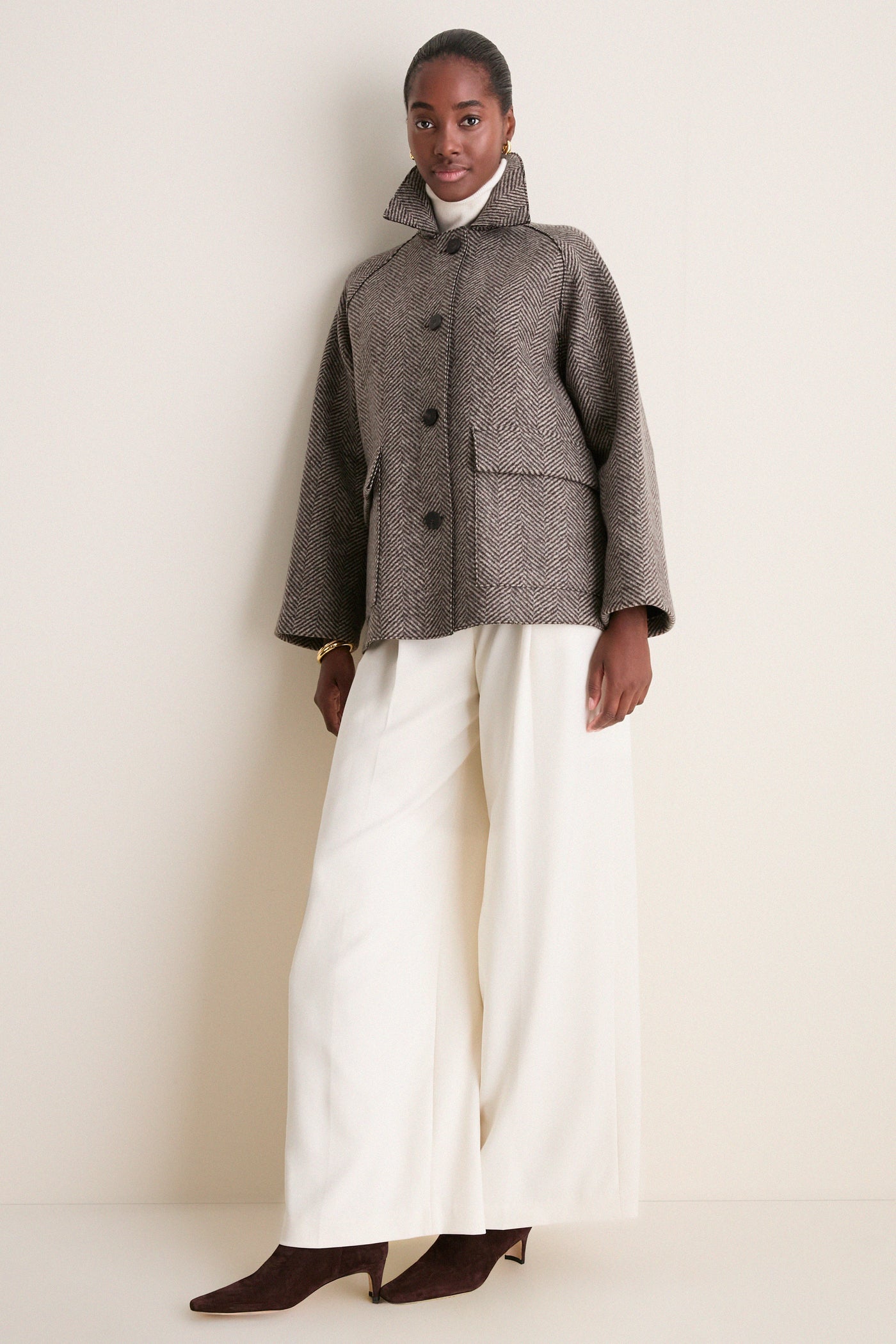 Cream and Brown Herringbone Patterned Cashmere Blend Raglan Jacket