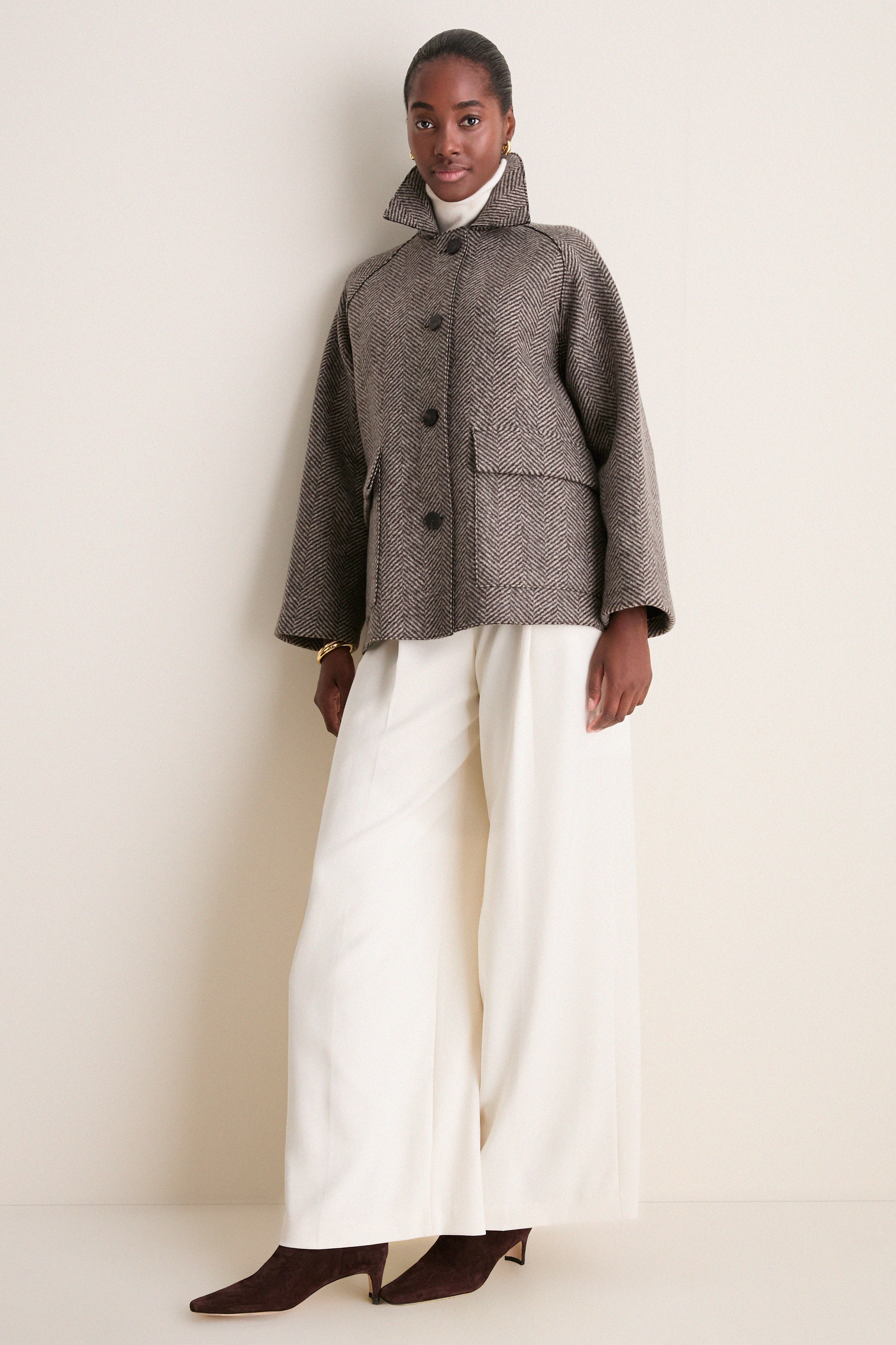 Cream and Brown Herringbone Patterned Cashmere Blend Raglan Jacket