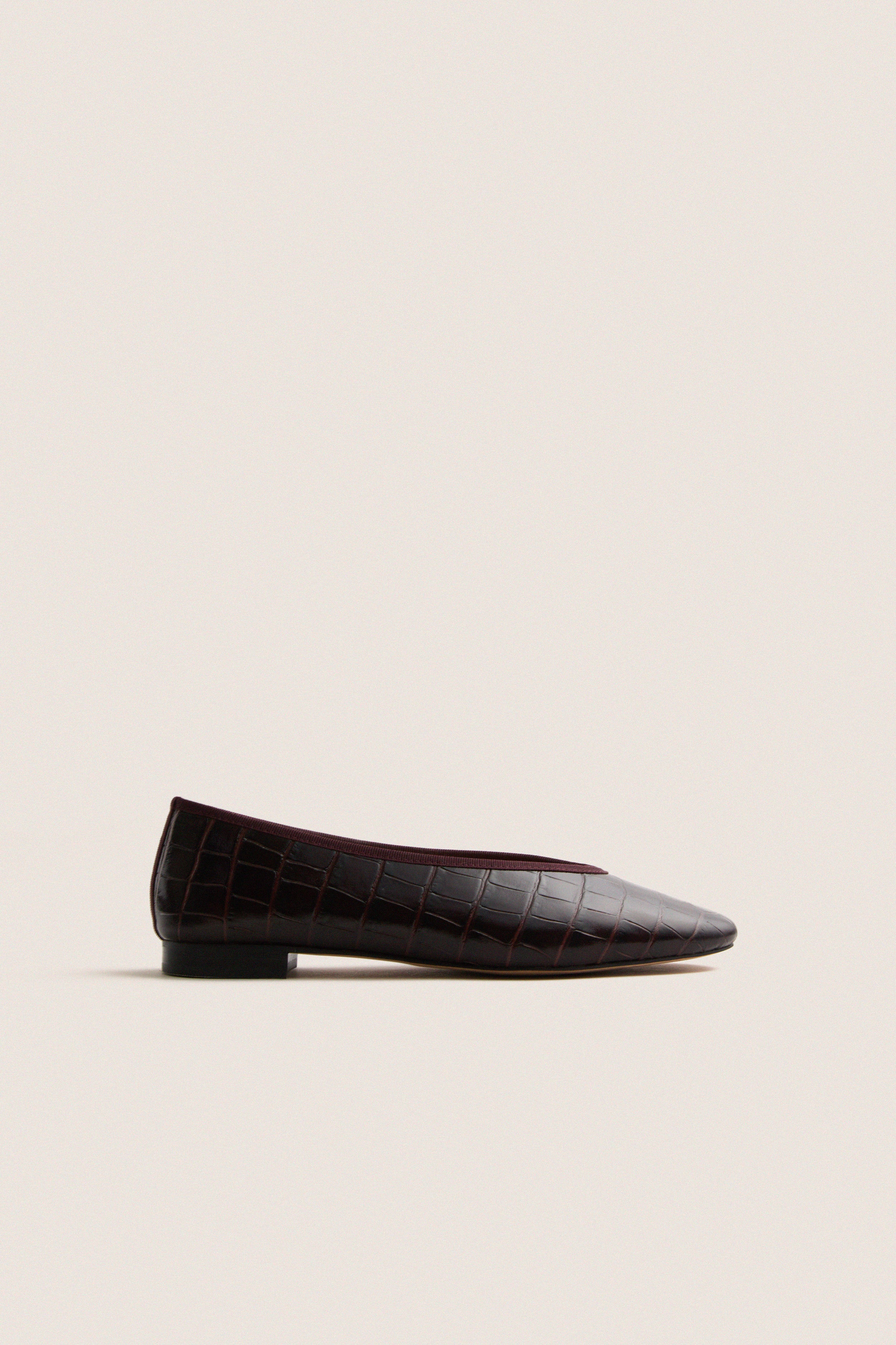 Oxblood Croc Nina Flats