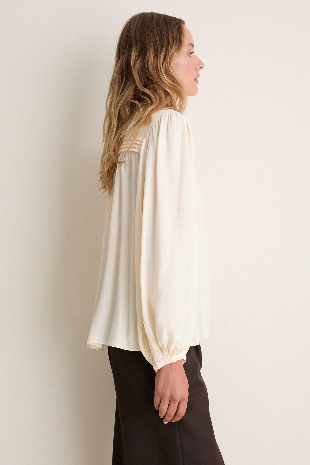 Off White Pleated Front Ties Shirt