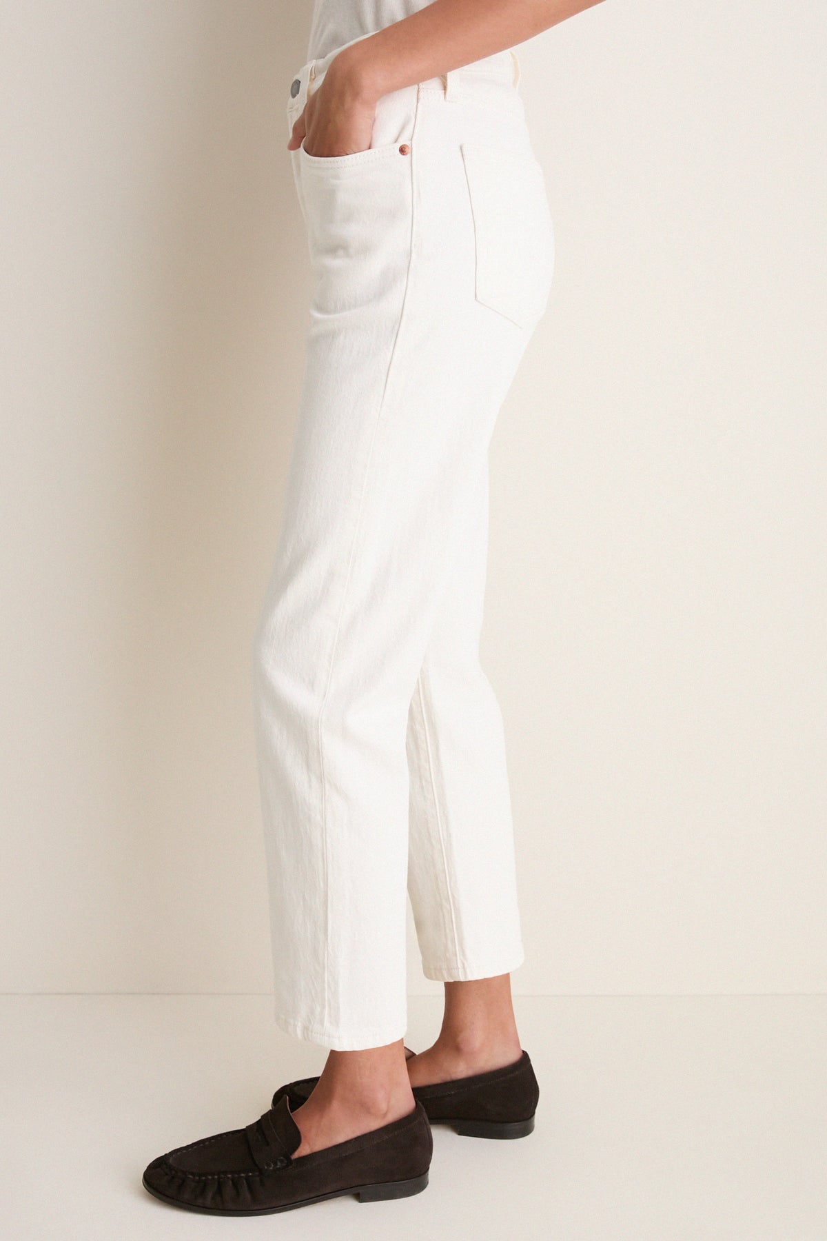 Surprise Guest 501 Crop Jean