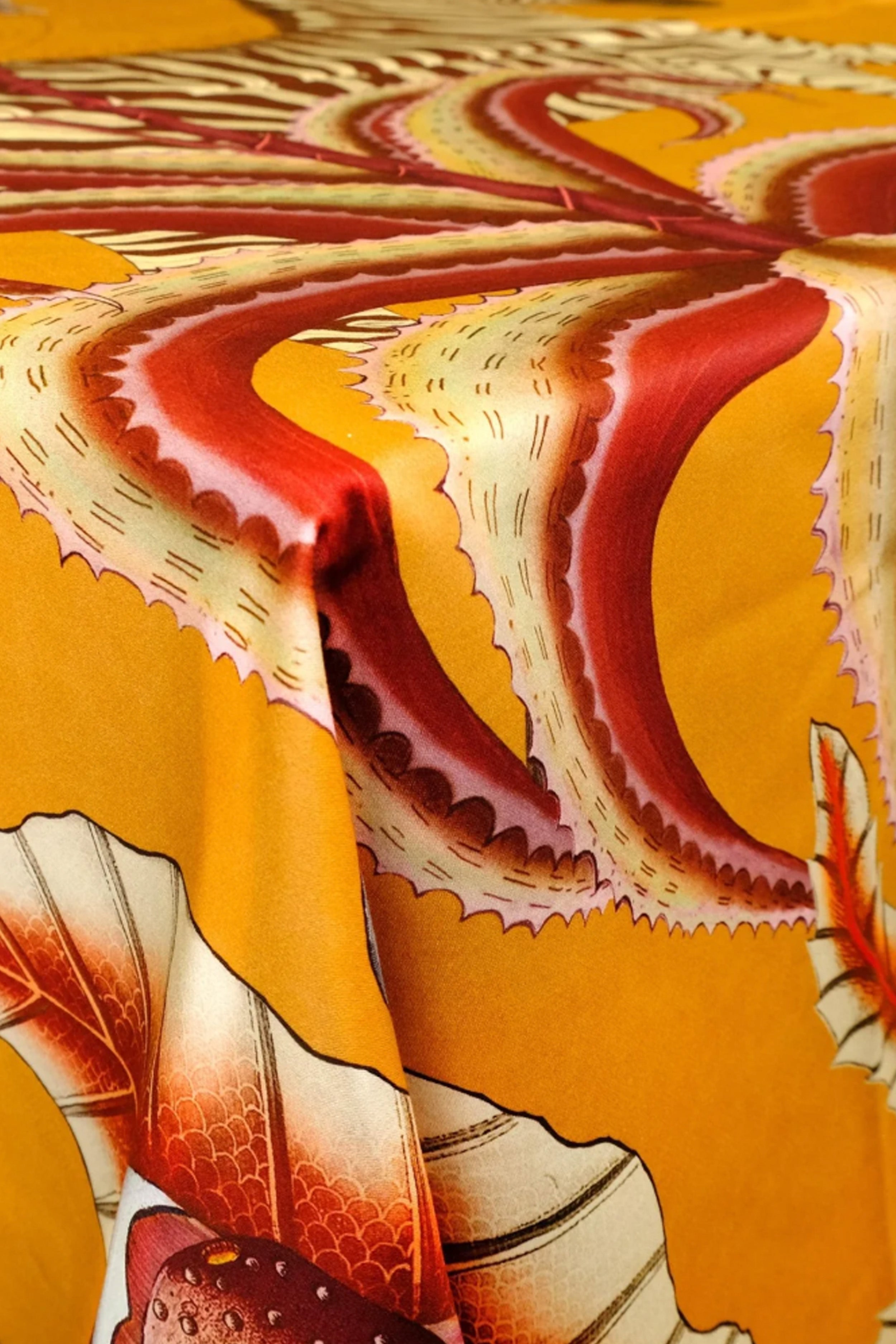 Small Pangolin Park Flame Tablecloth