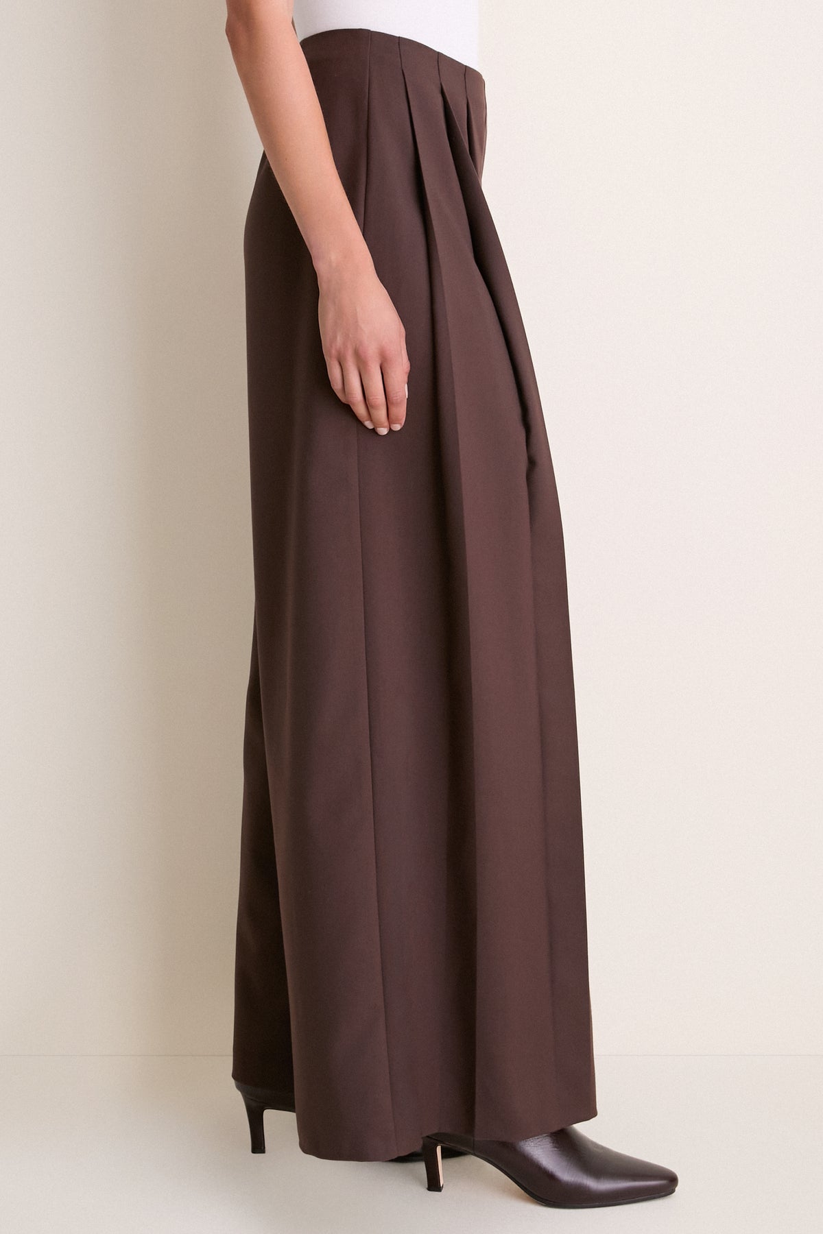 Dark Java Nova Pleated Pants