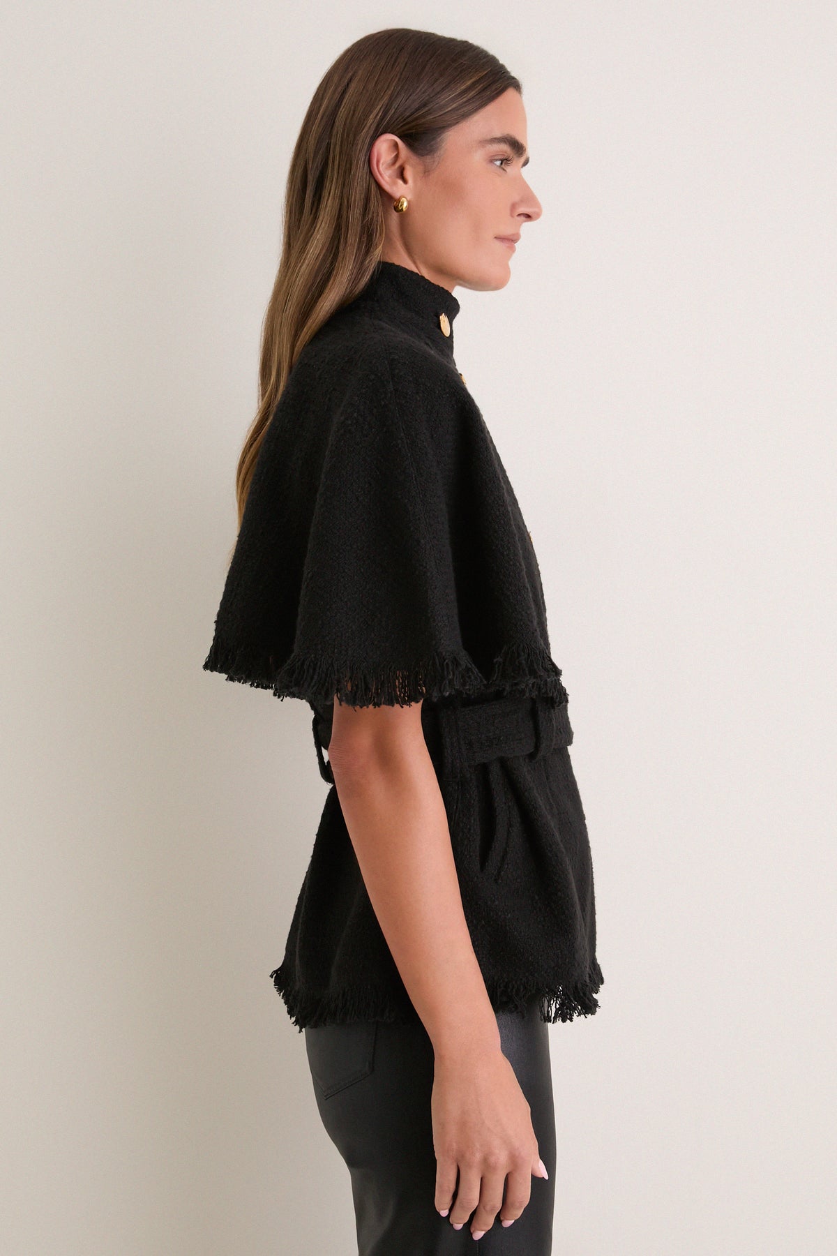 Black Brio Cape