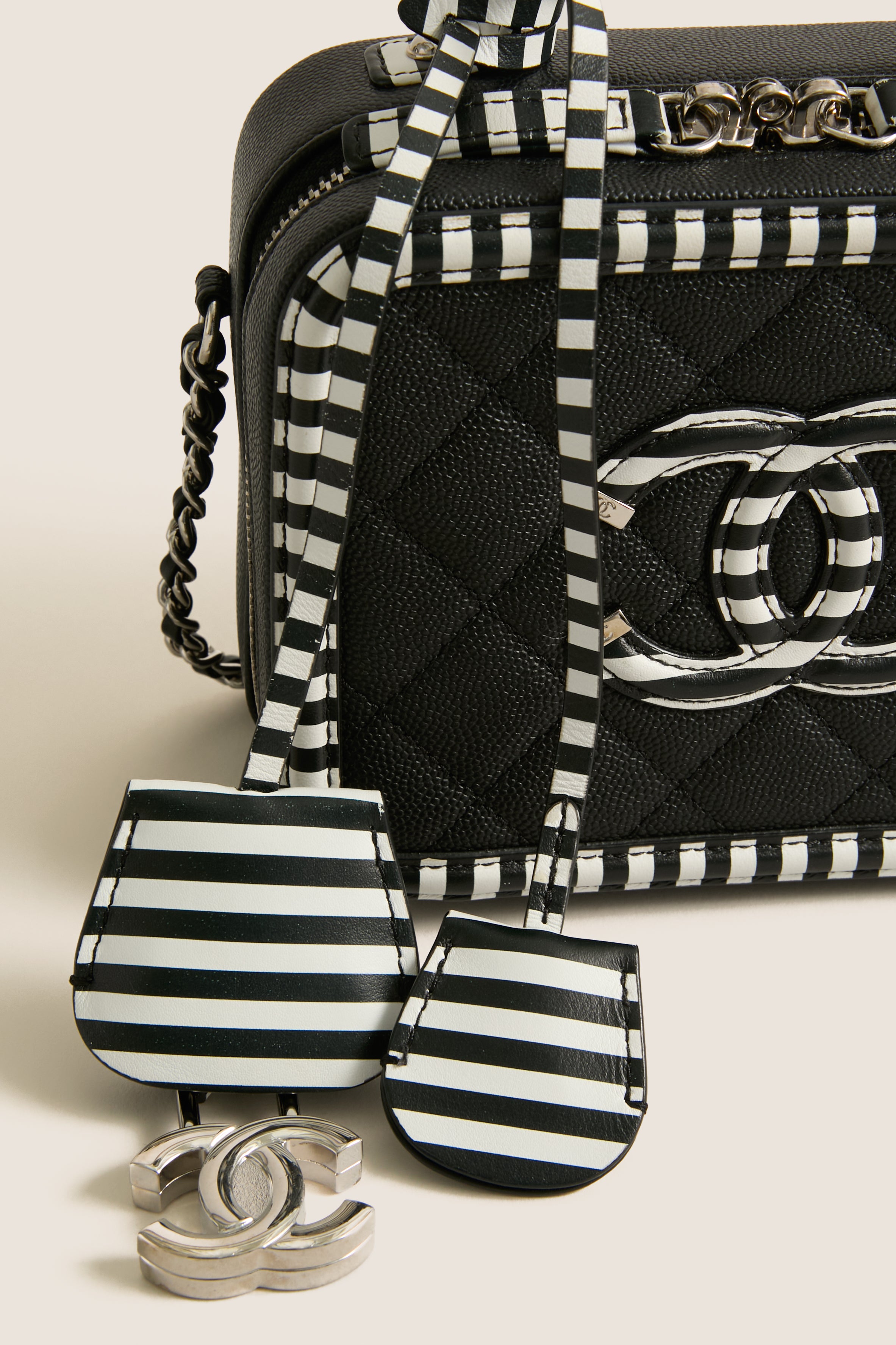 CHANEL Black White Caviar Filigree Small Vanity Case Crossbody with Red Leather Interior