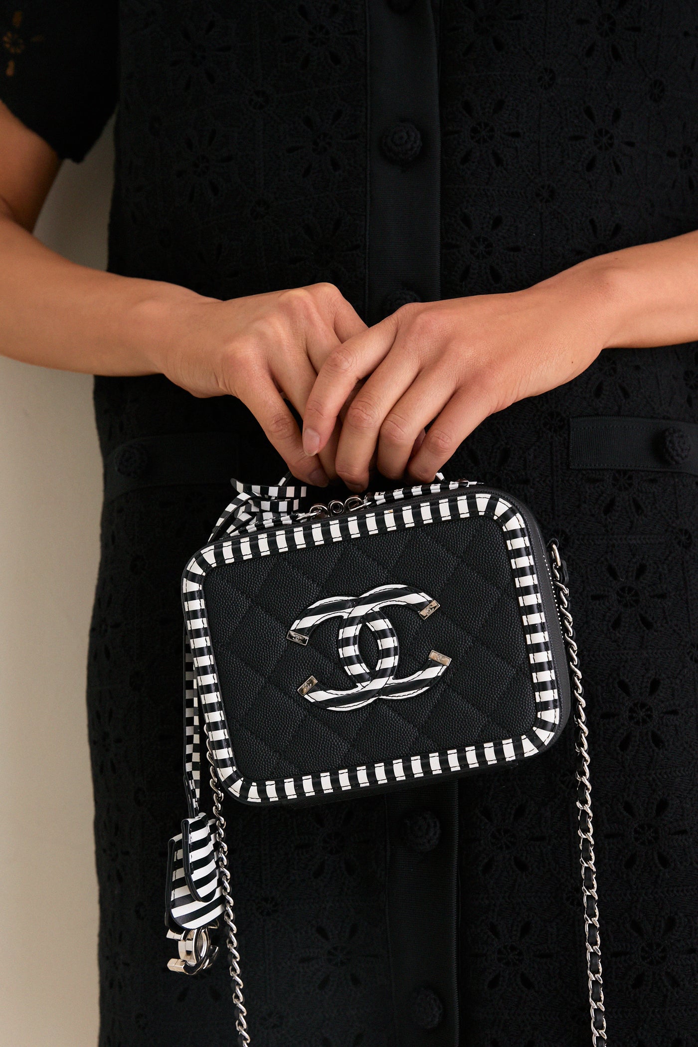 CHANEL Black White Caviar Filigree Small Vanity Case Crossbody with Red Leather Interior