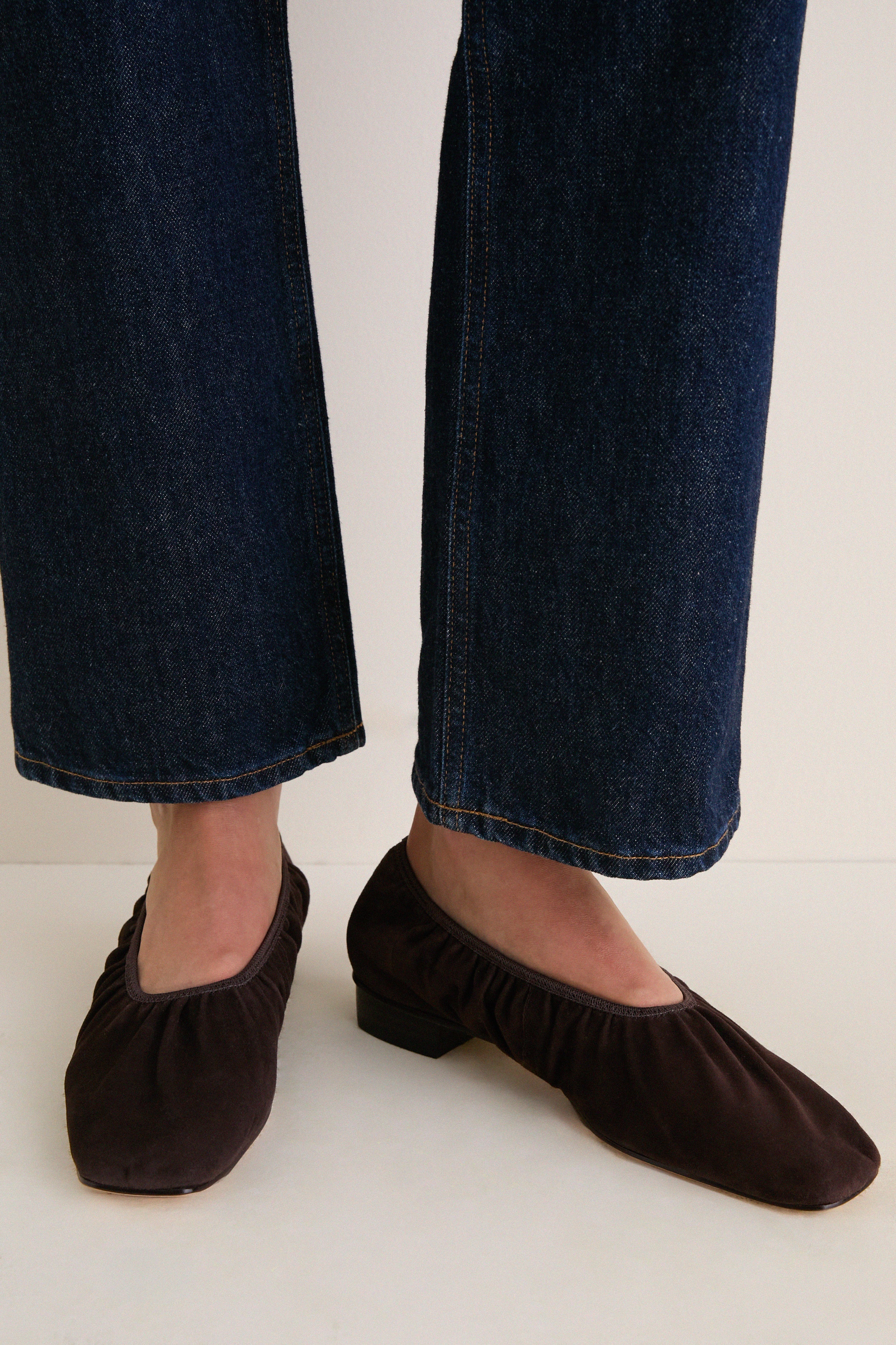 Tmoro Suede Tove Flats