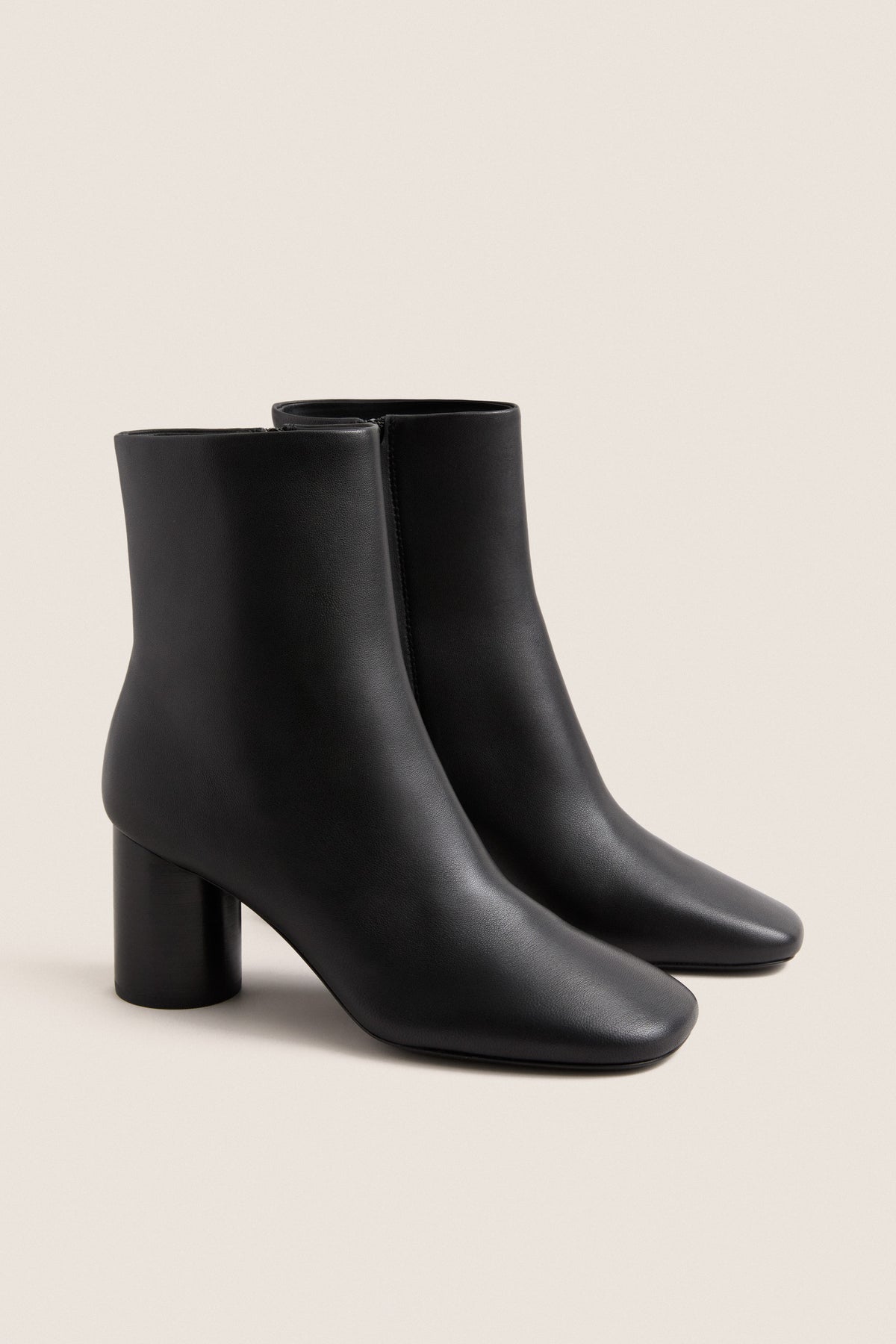 Black Leather Axel Boots